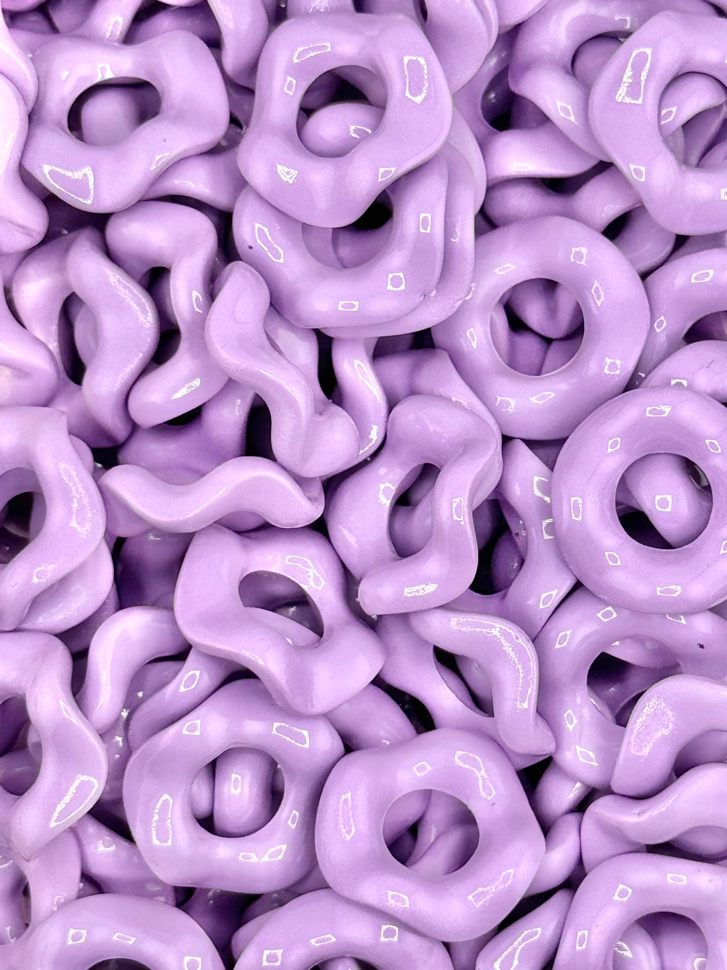 Wavy Acrylic 15mm Spacers (10ct)
