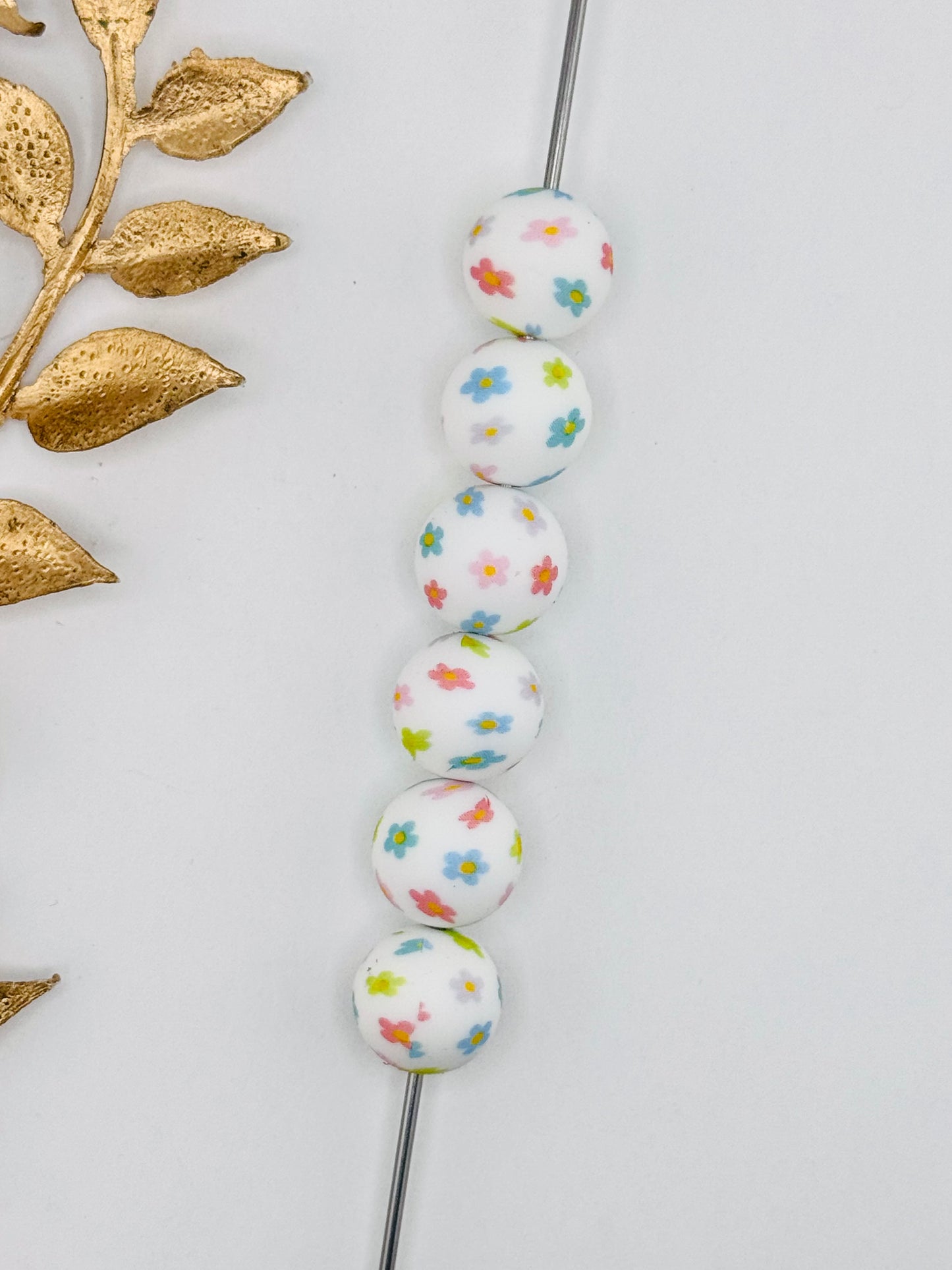 P327 Dainty Daisy Print