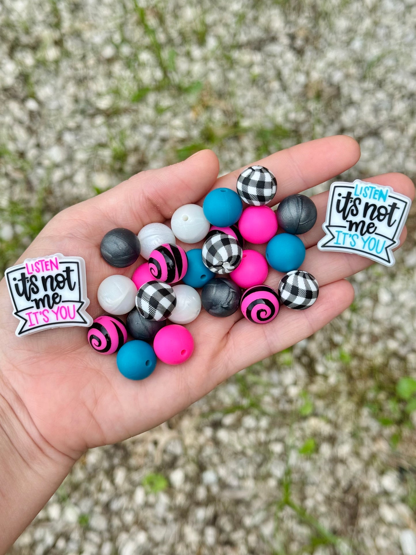 Bead Mix 26ct ~ Listen It’s Not Me…. It’s You