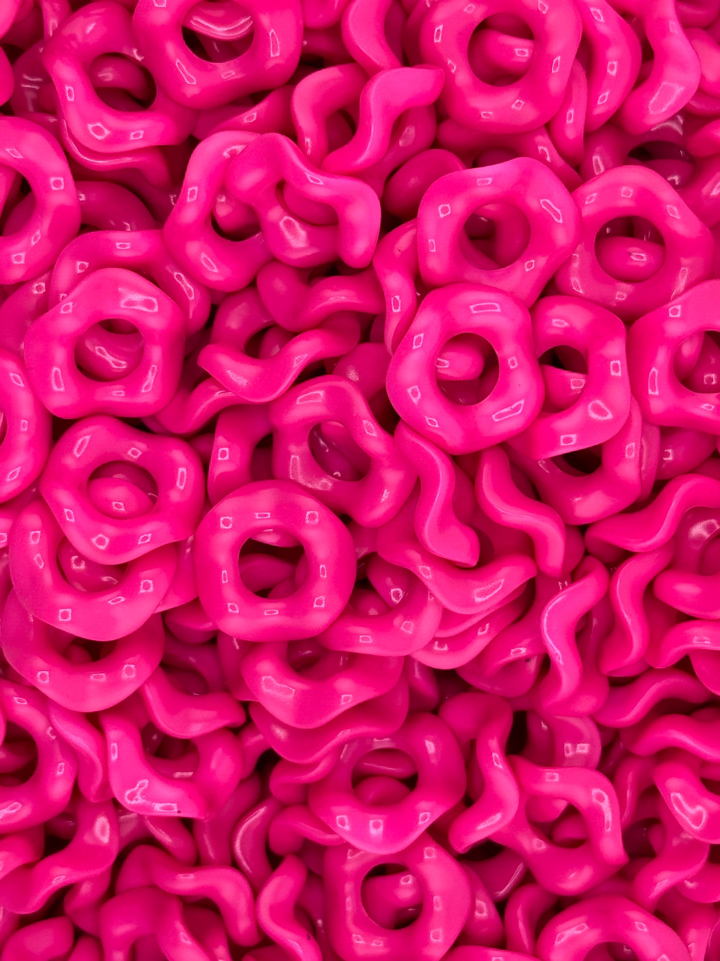 Wavy Acrylic 15mm Spacers (10ct)