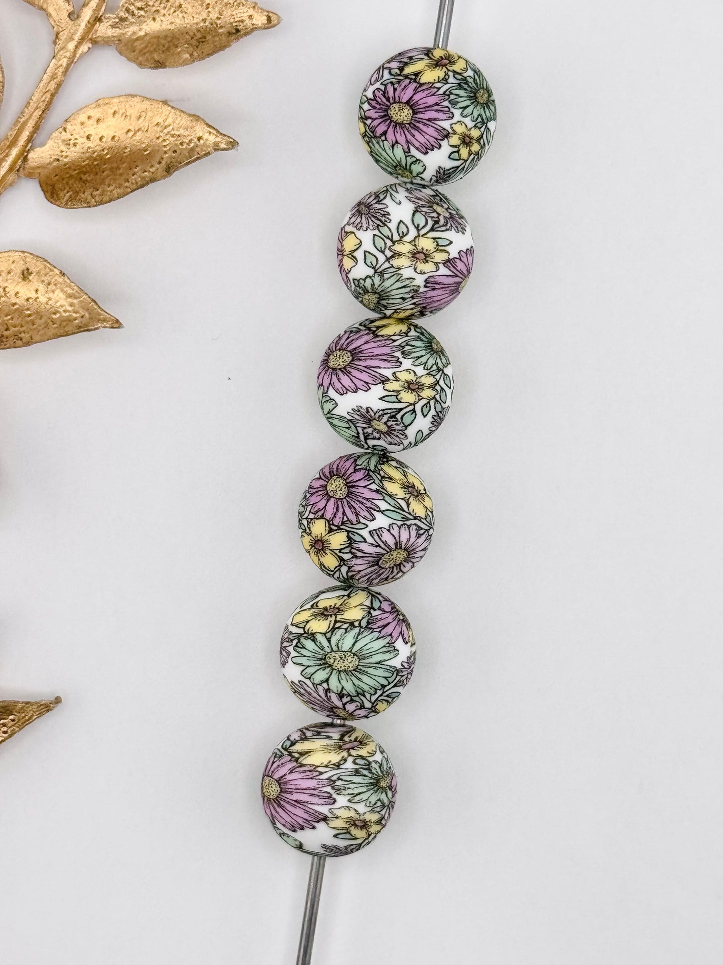 P35 Whimsical Daisy 15mm Print