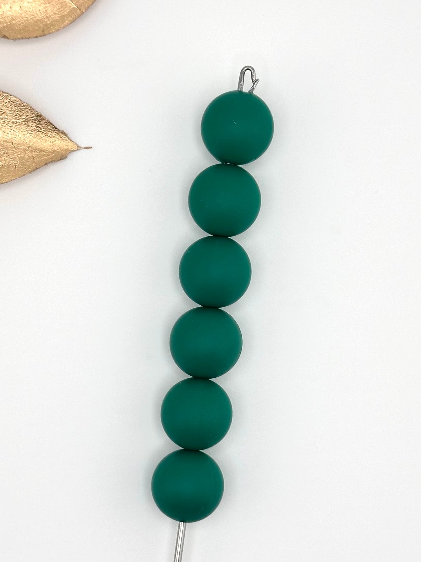 #191 Solid Castleton Green