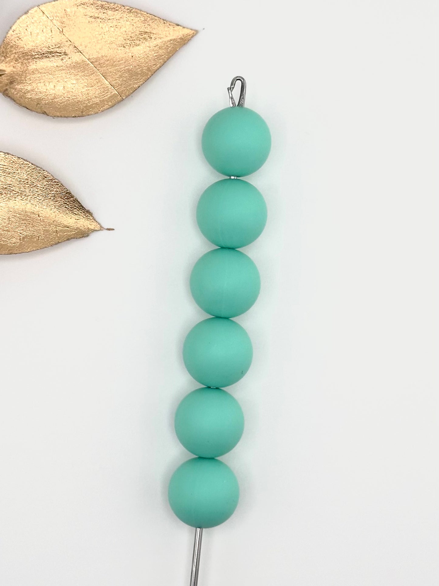 #180 Solid Aqua Blue