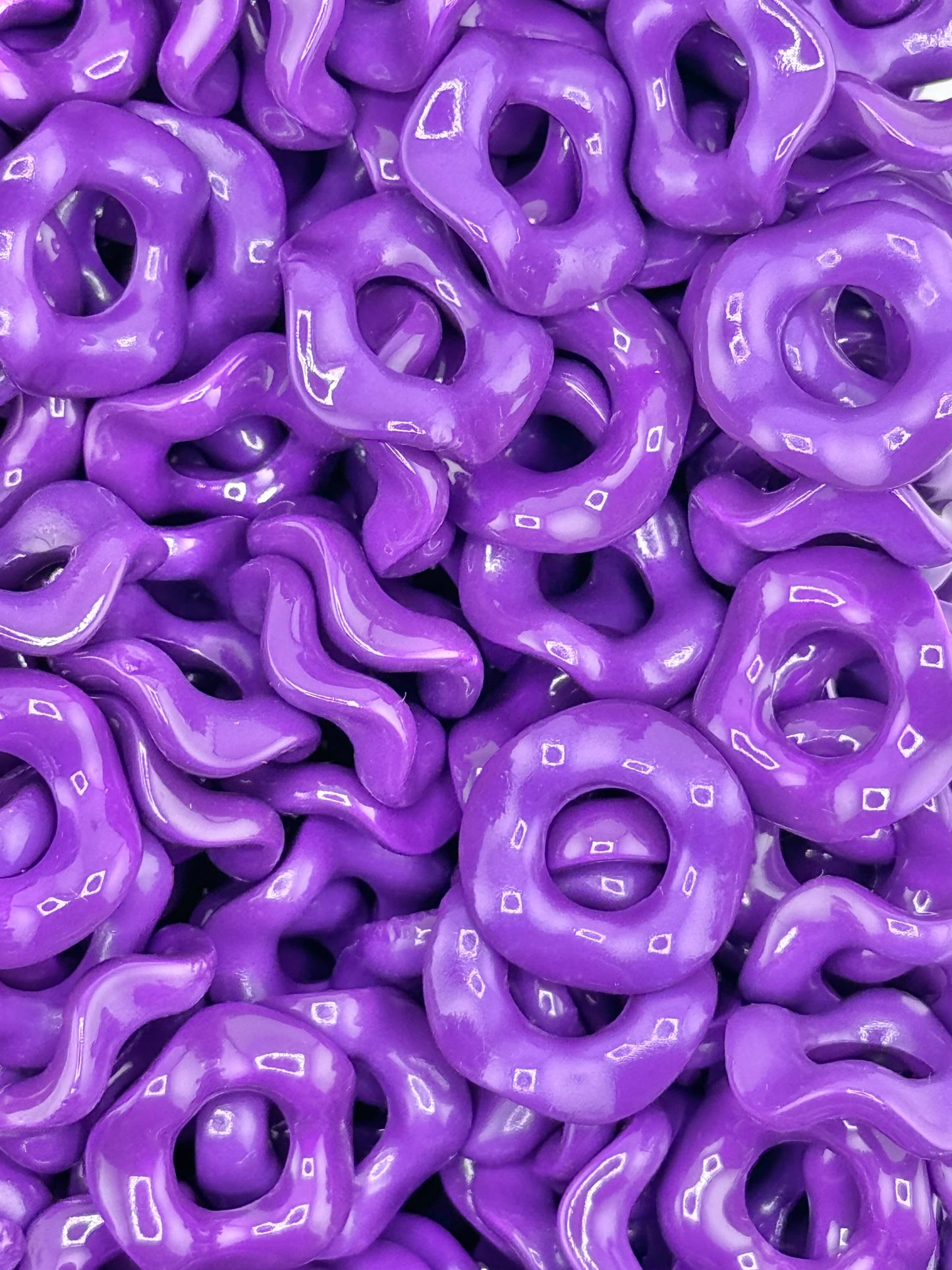 Wavy Acrylic 15mm Spacers (10ct)
