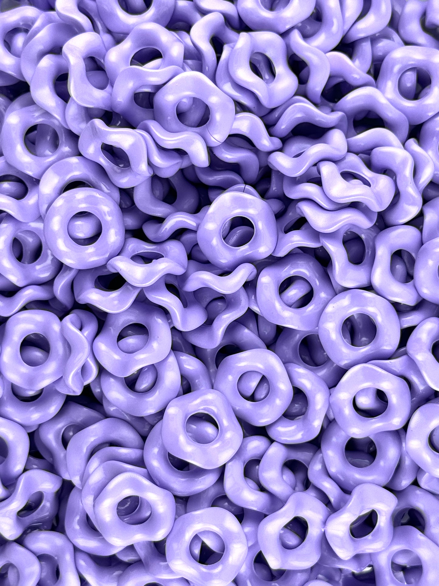 Wavy Acrylic 15mm Spacers (10ct)