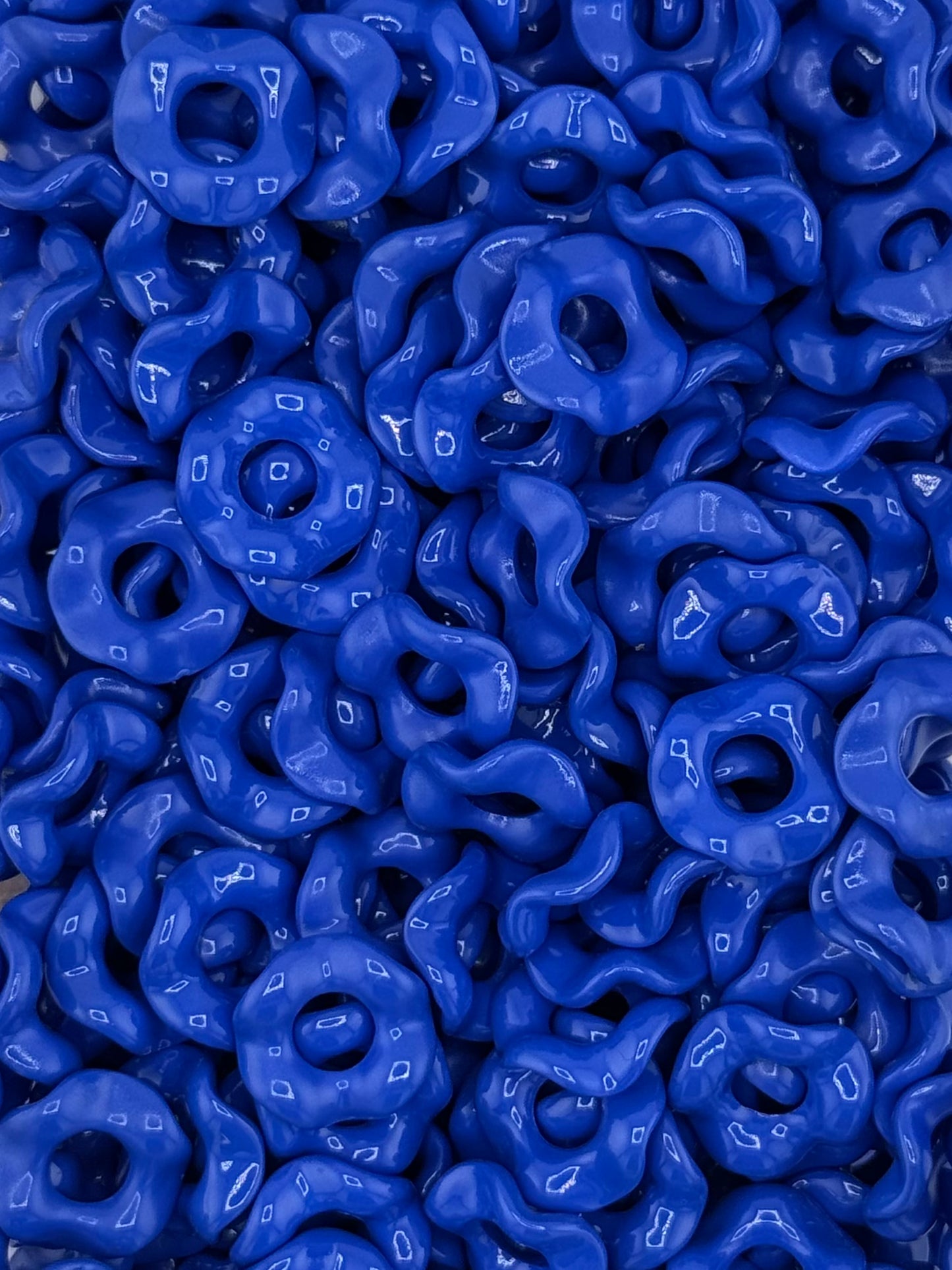 Wavy Acrylic 13mm Spacers (10ct)