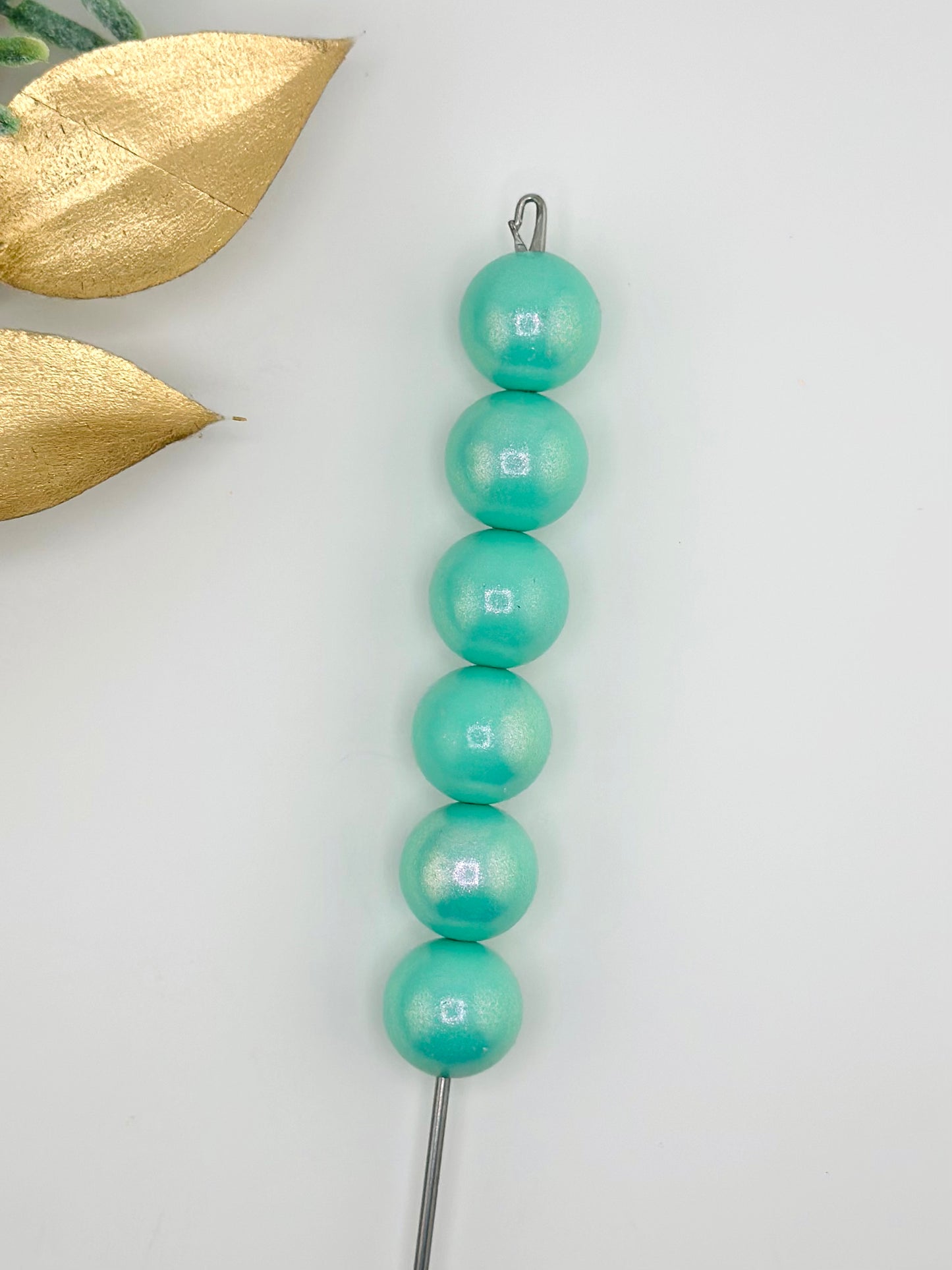 Glimmer ~ #180 Aqua Blue 15mm