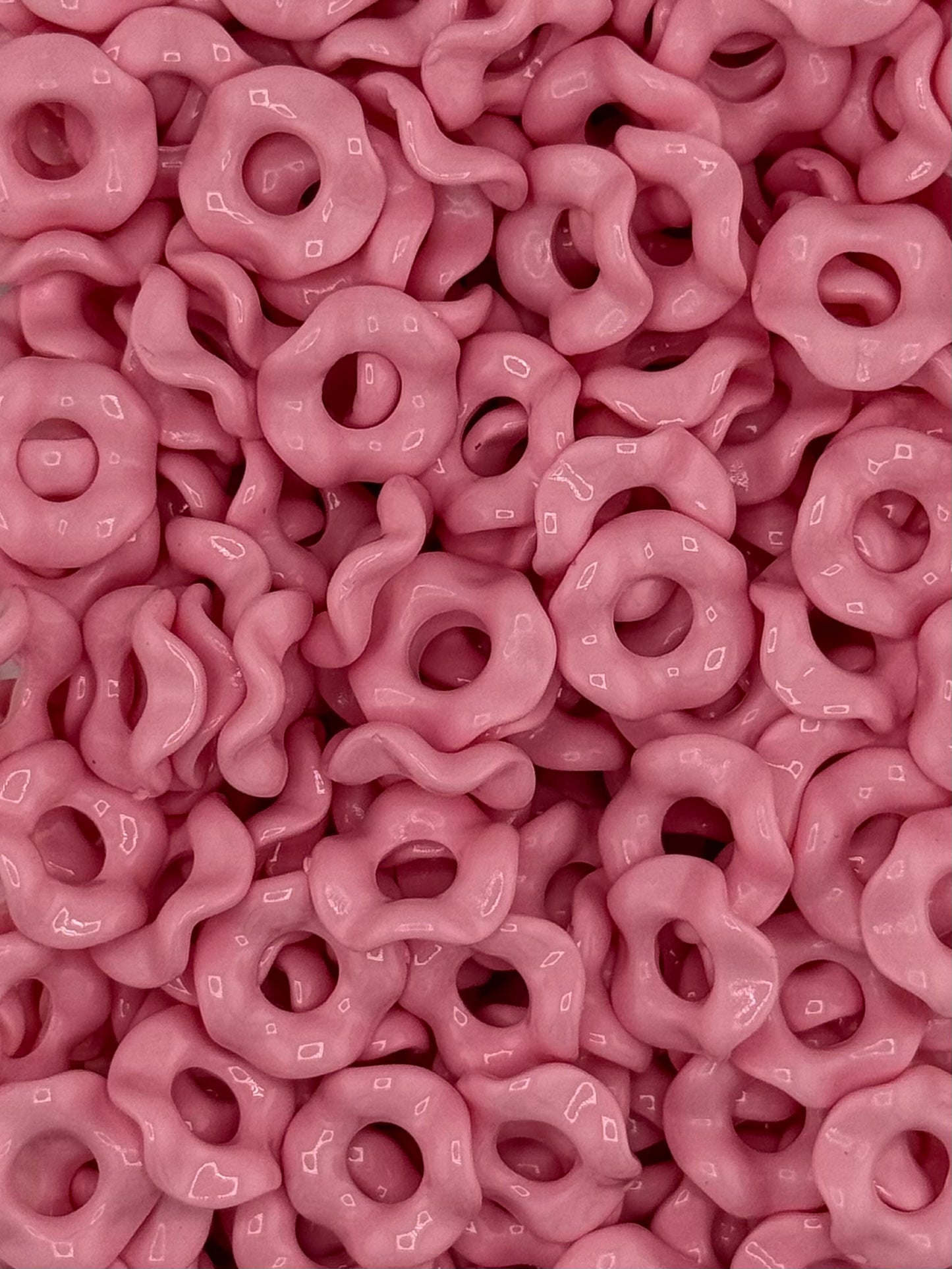Wavy Acrylic 13mm Spacers (10ct)