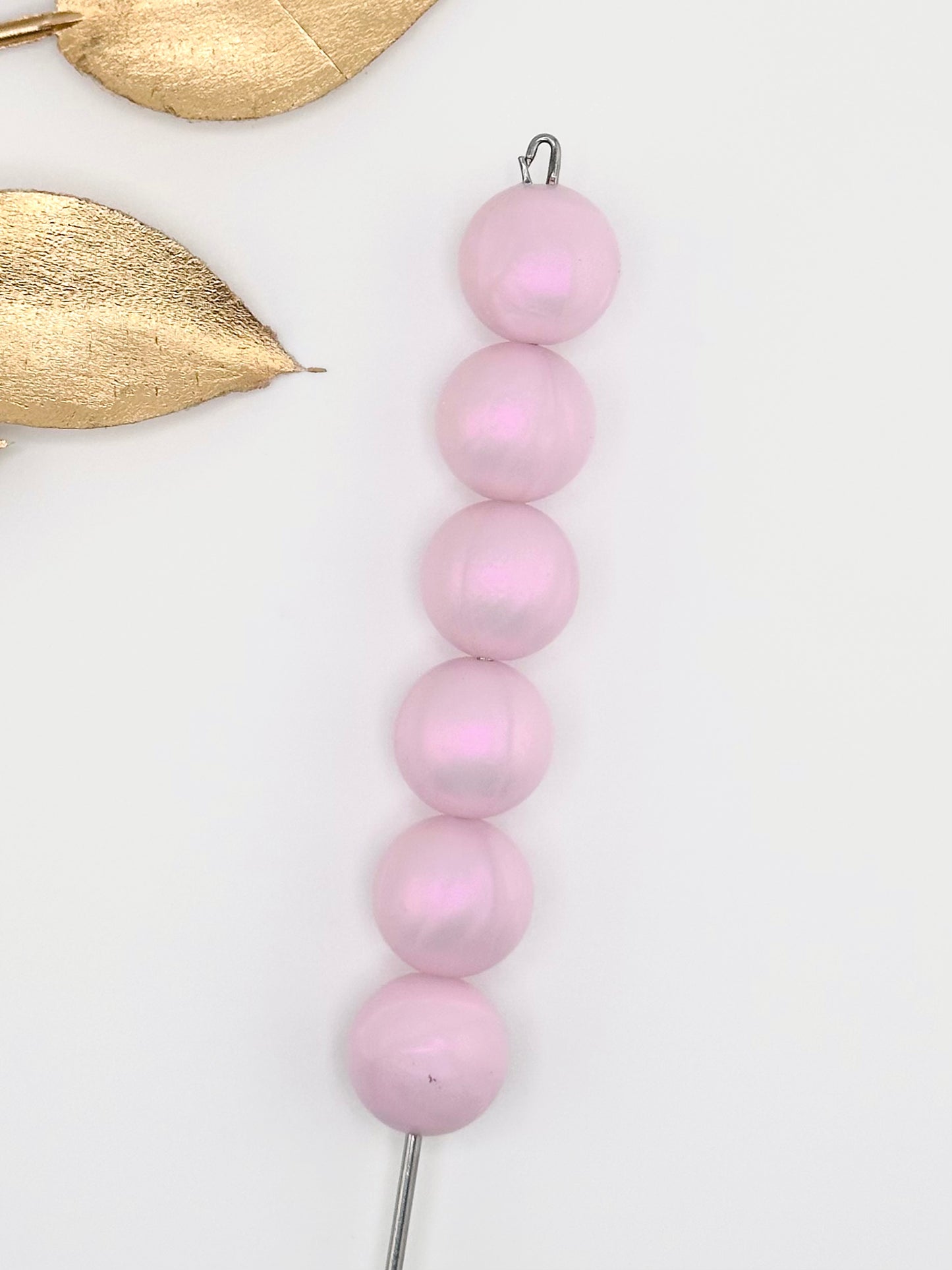 #156 Solid Pearl Iridescent