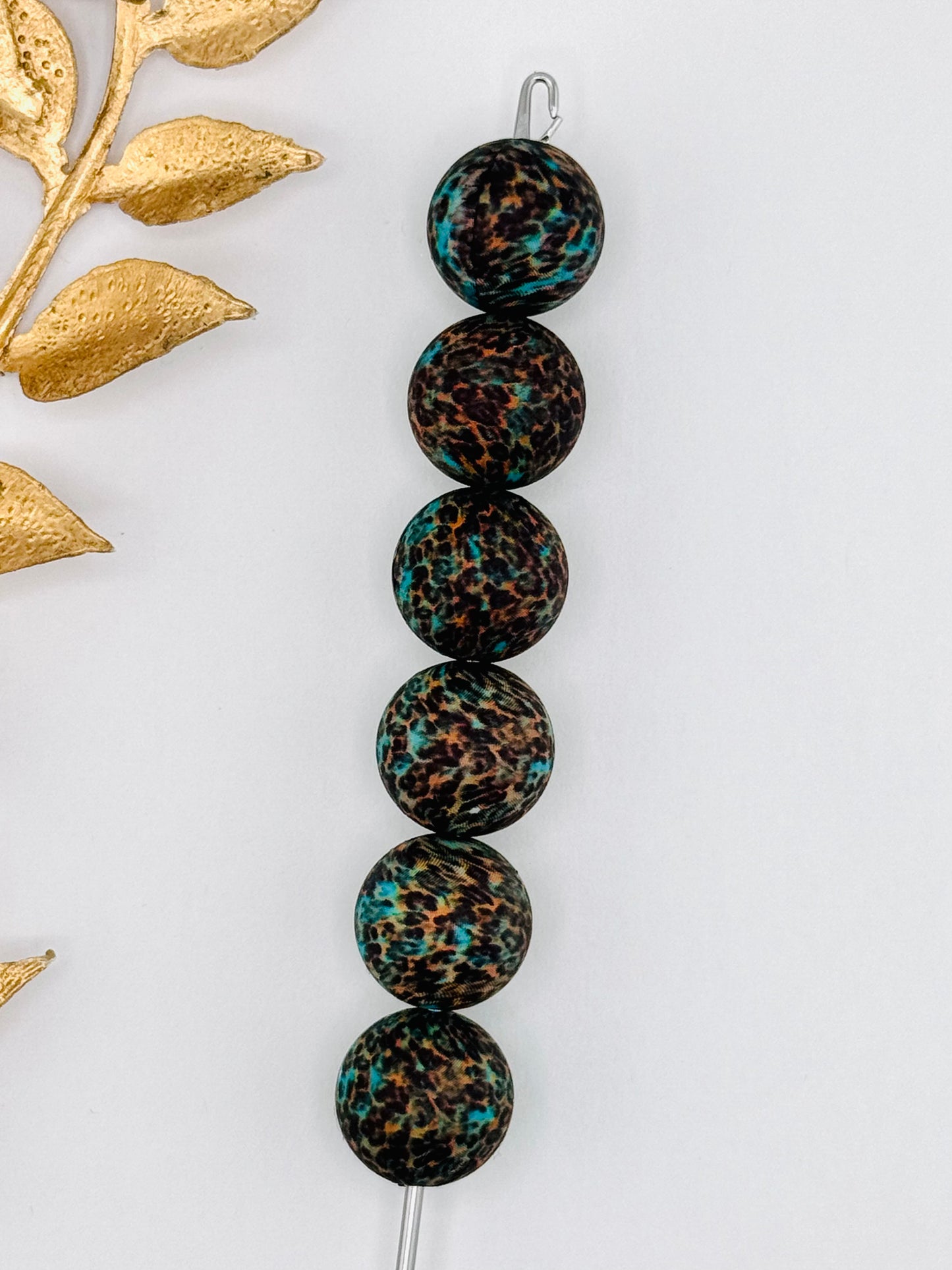 P96 Western Cheetah Swirl 15mm Print