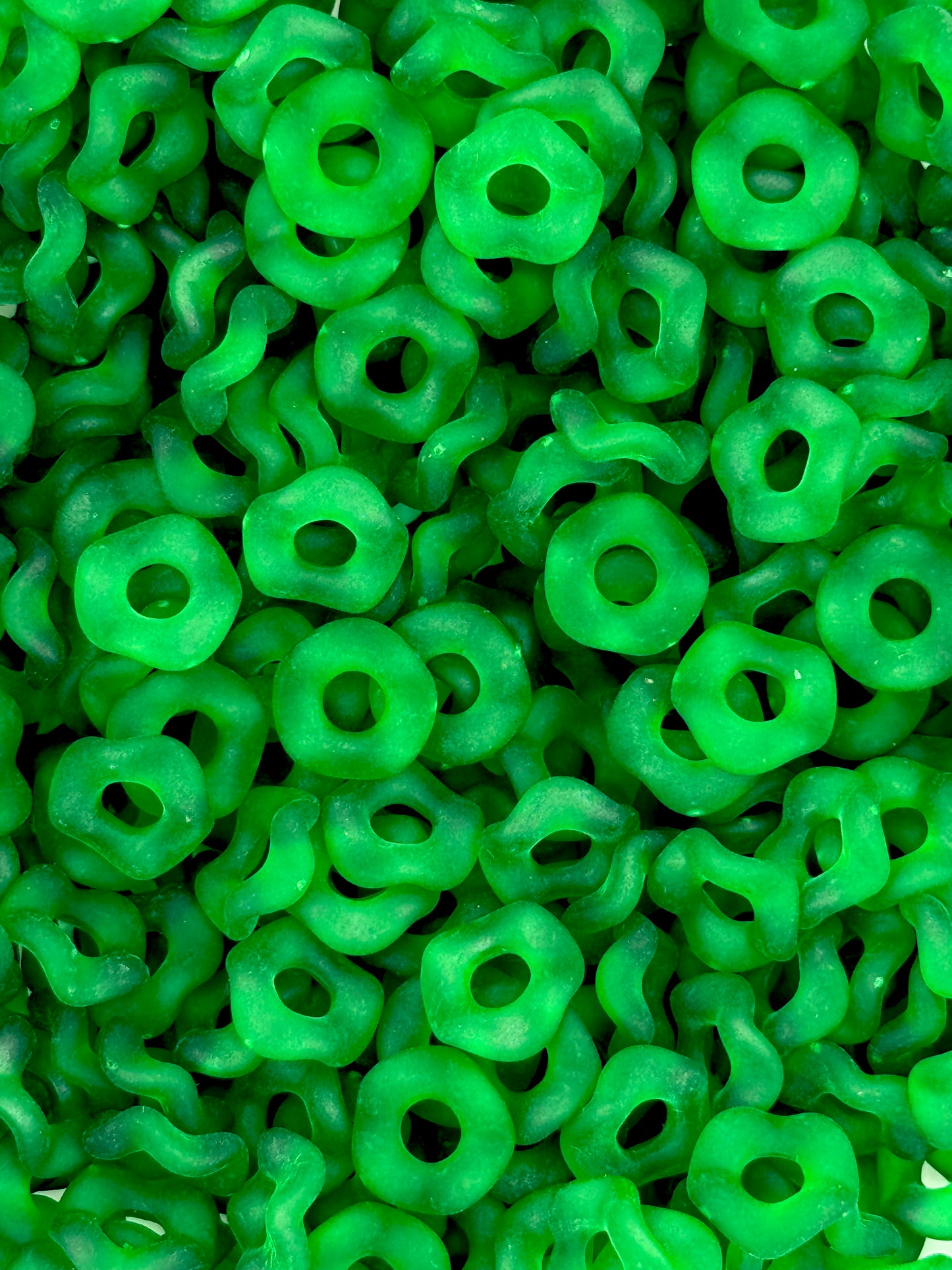 Frosted Wavy Acrylic 13mm Spacers (10ct)