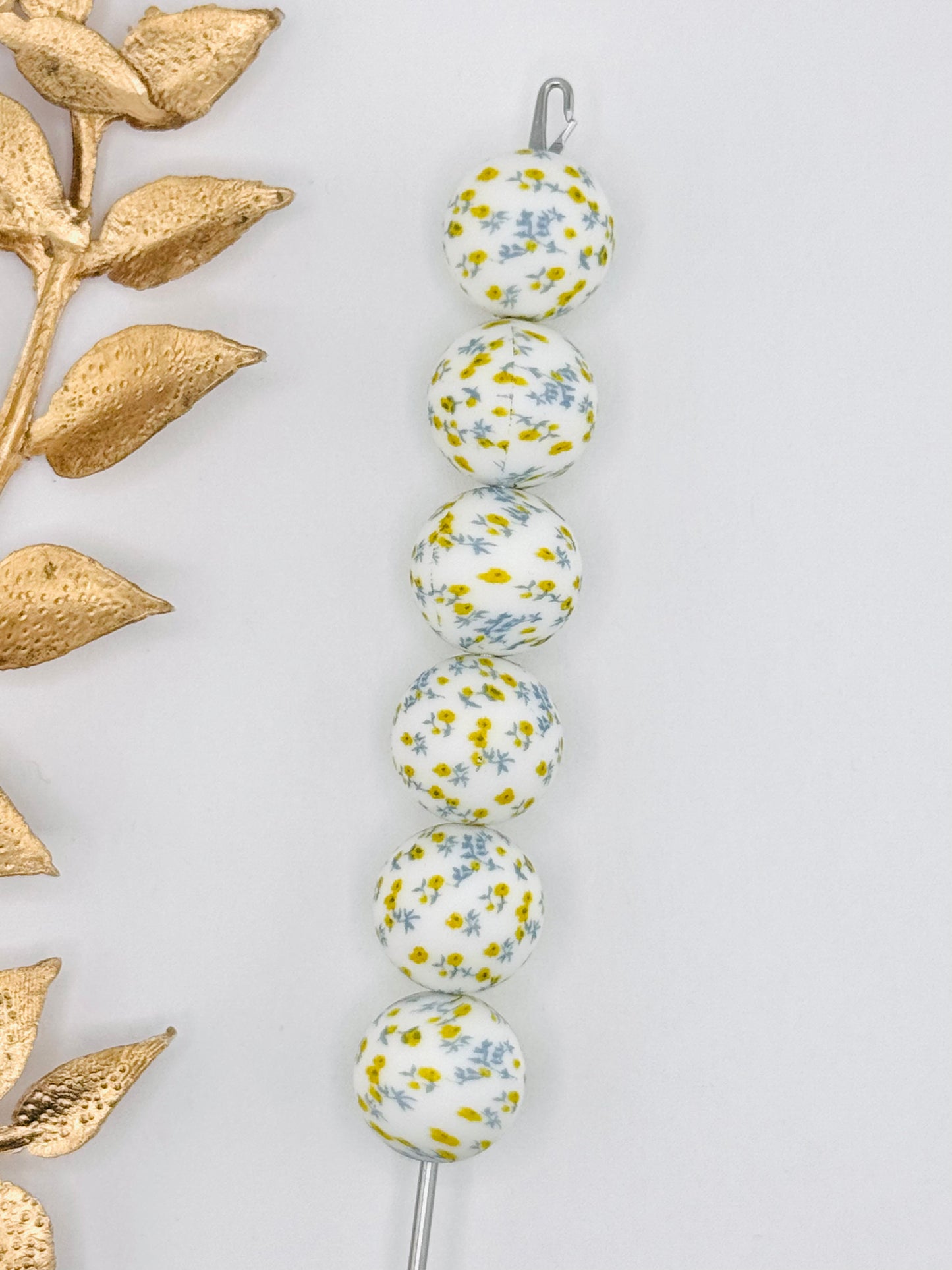 P346 Mini Daffodils 15mm Print