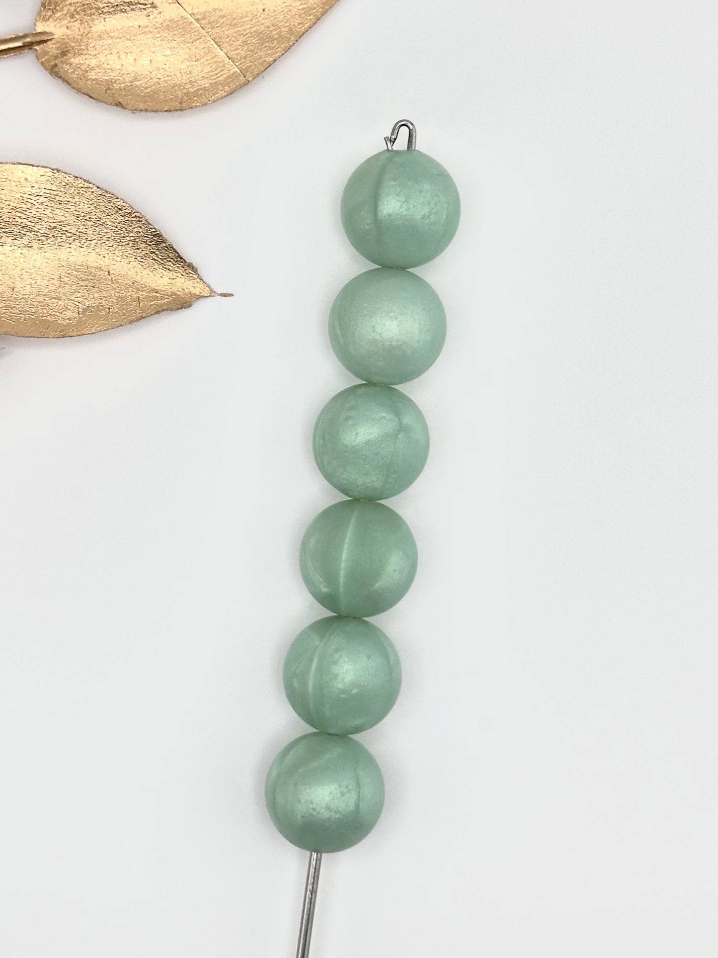 #155 Solid Pearl Seafoam