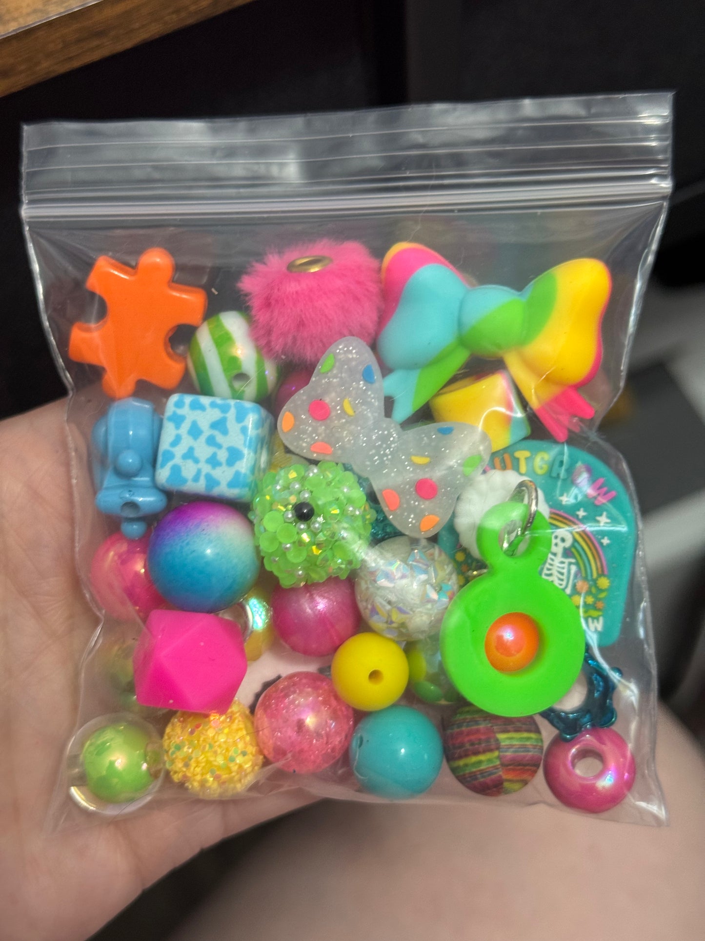 Destash Auction : Curated Chaos Bag #13