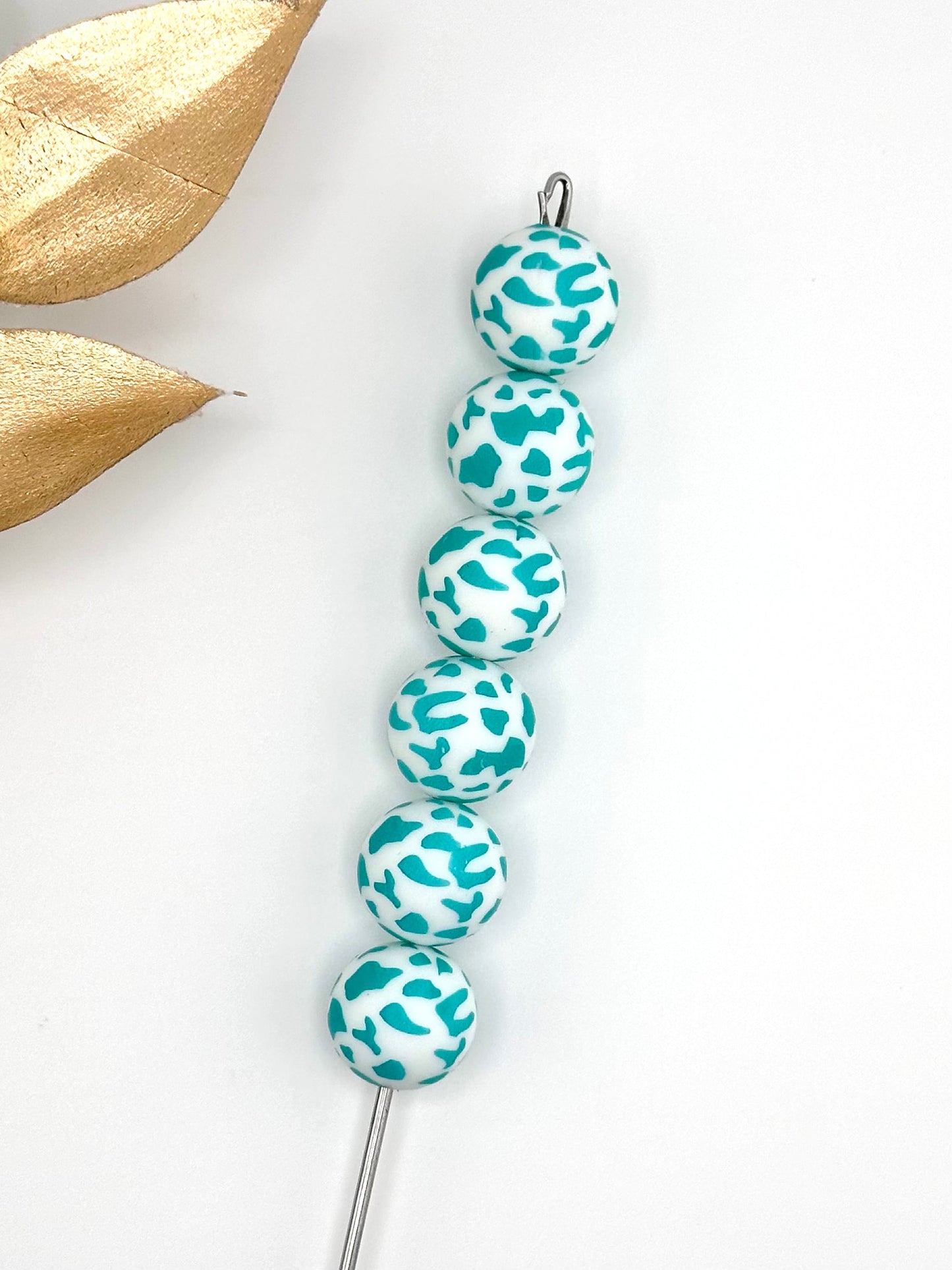 P361 Turquoise Painted Cow 15mm Print