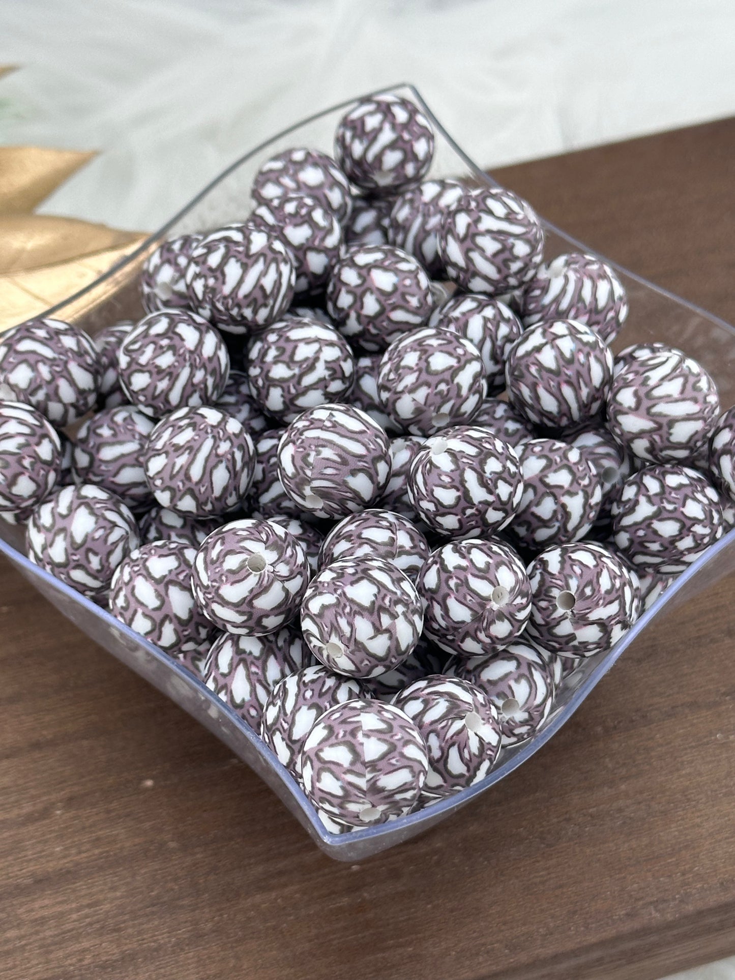 P474 White Spot Leopard 15mm Print