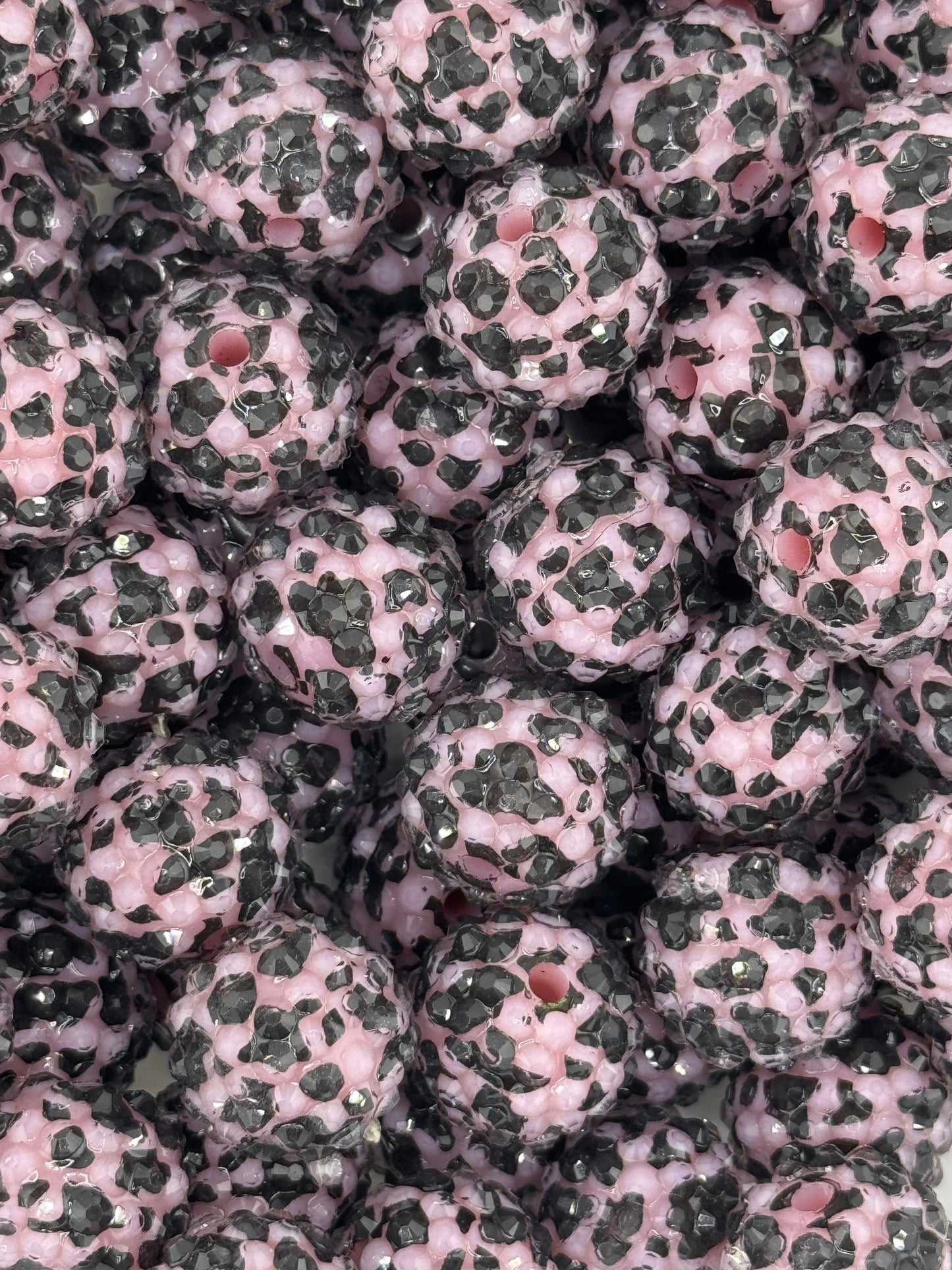 Rhinestone 18mm Acrylic ~ Pink Cow