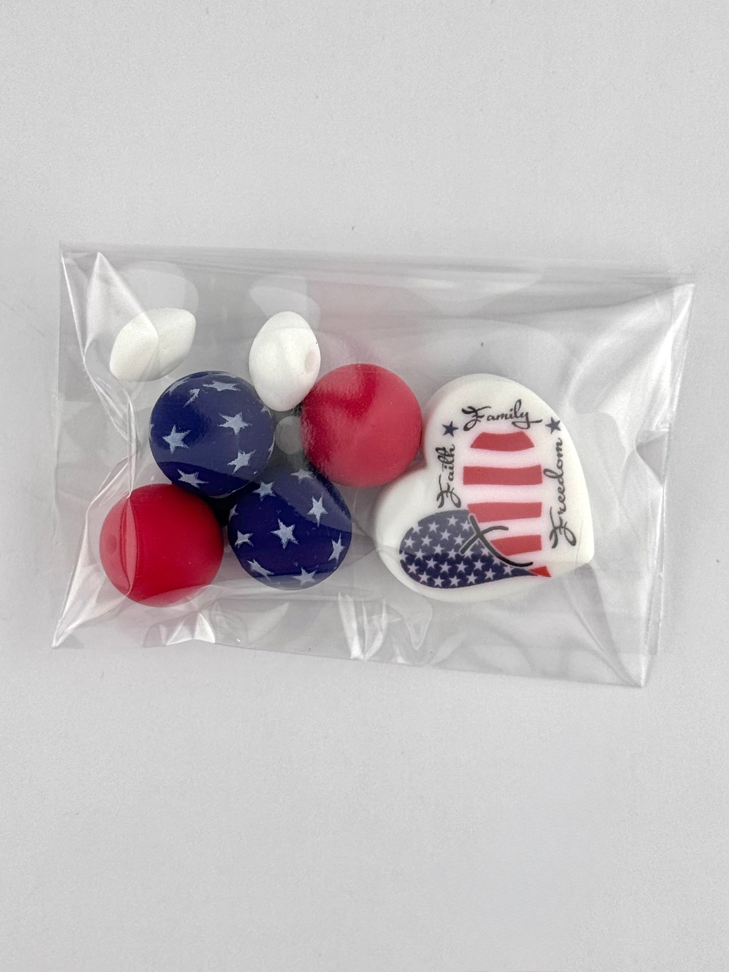 Bead Bag - Faith Family Freedom Heart