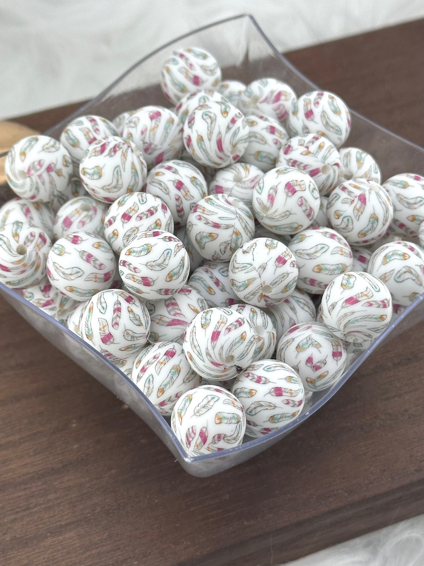 P335 Flying Feathers 15mm Print