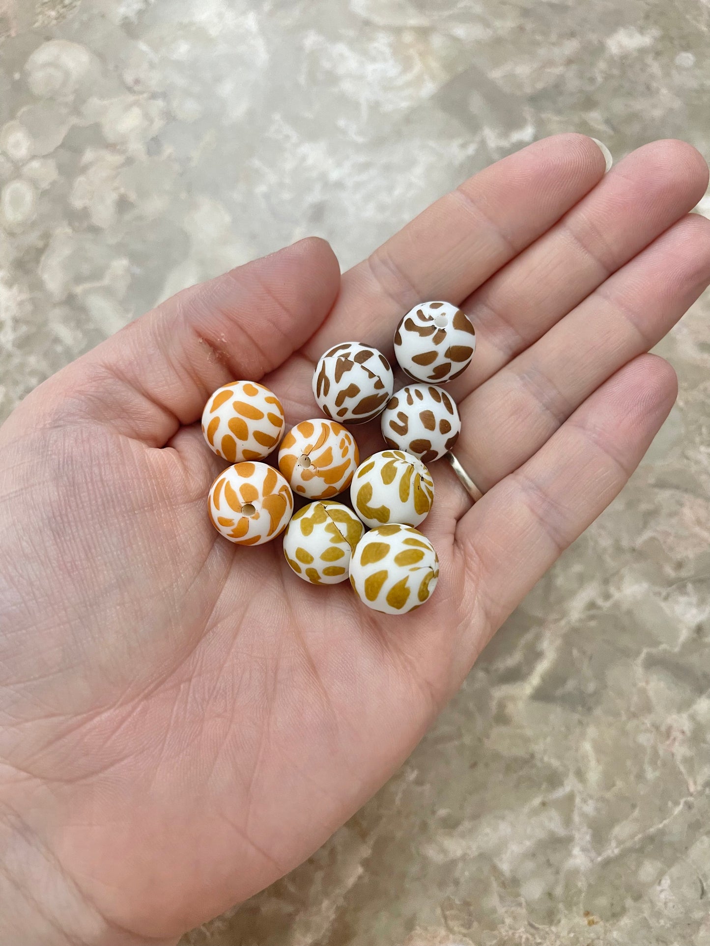 P197 Brown Cow Print