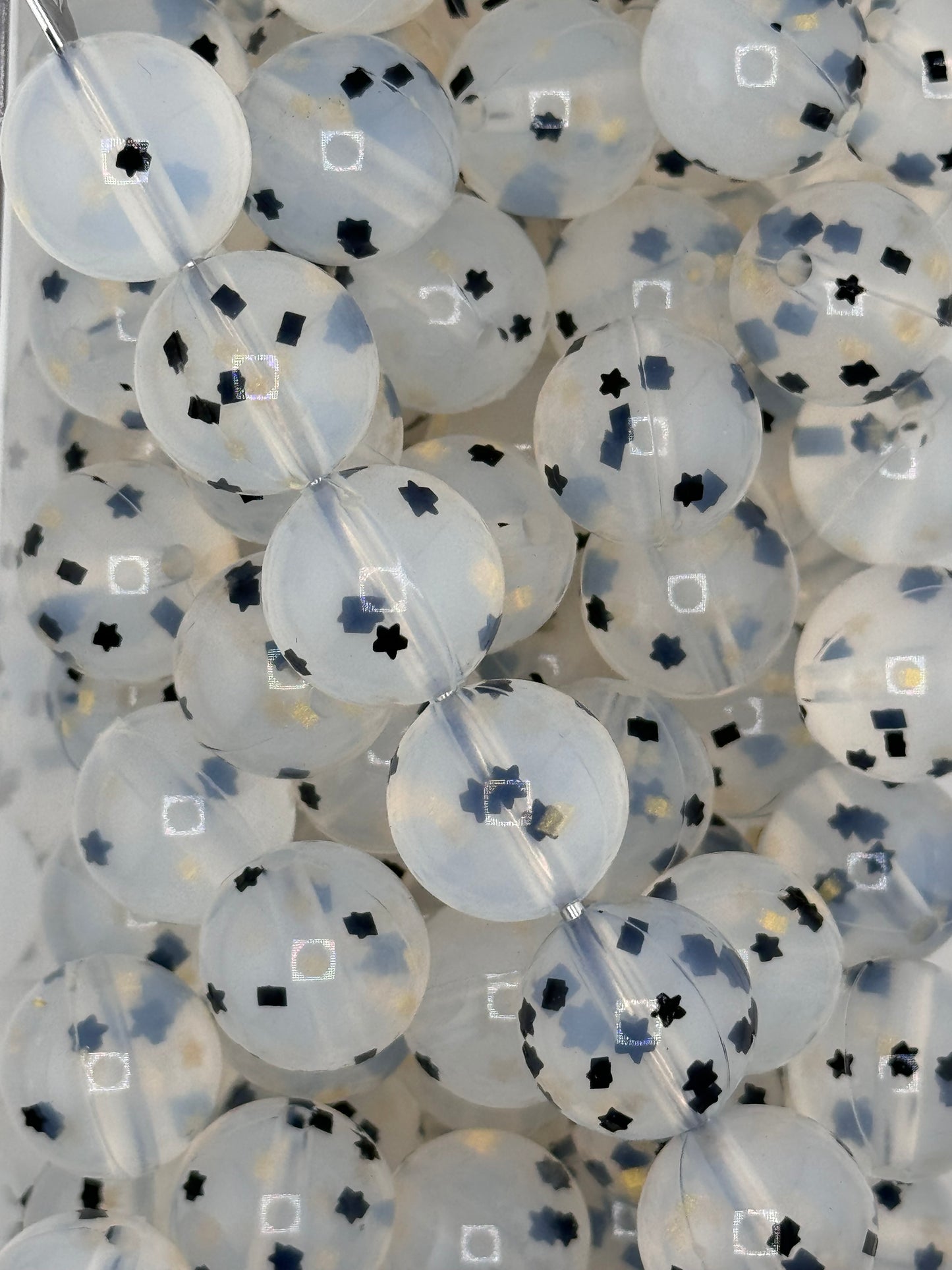 Celebration Confetti 15mm Silicone