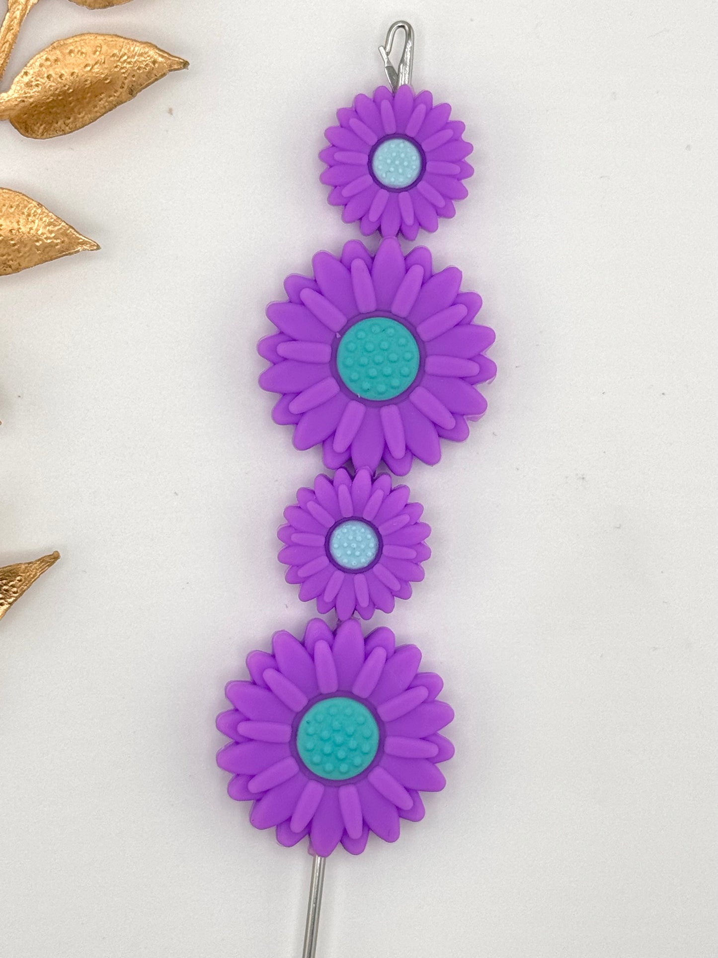 Bright Purple Daisy Focal (Turquoise Center)