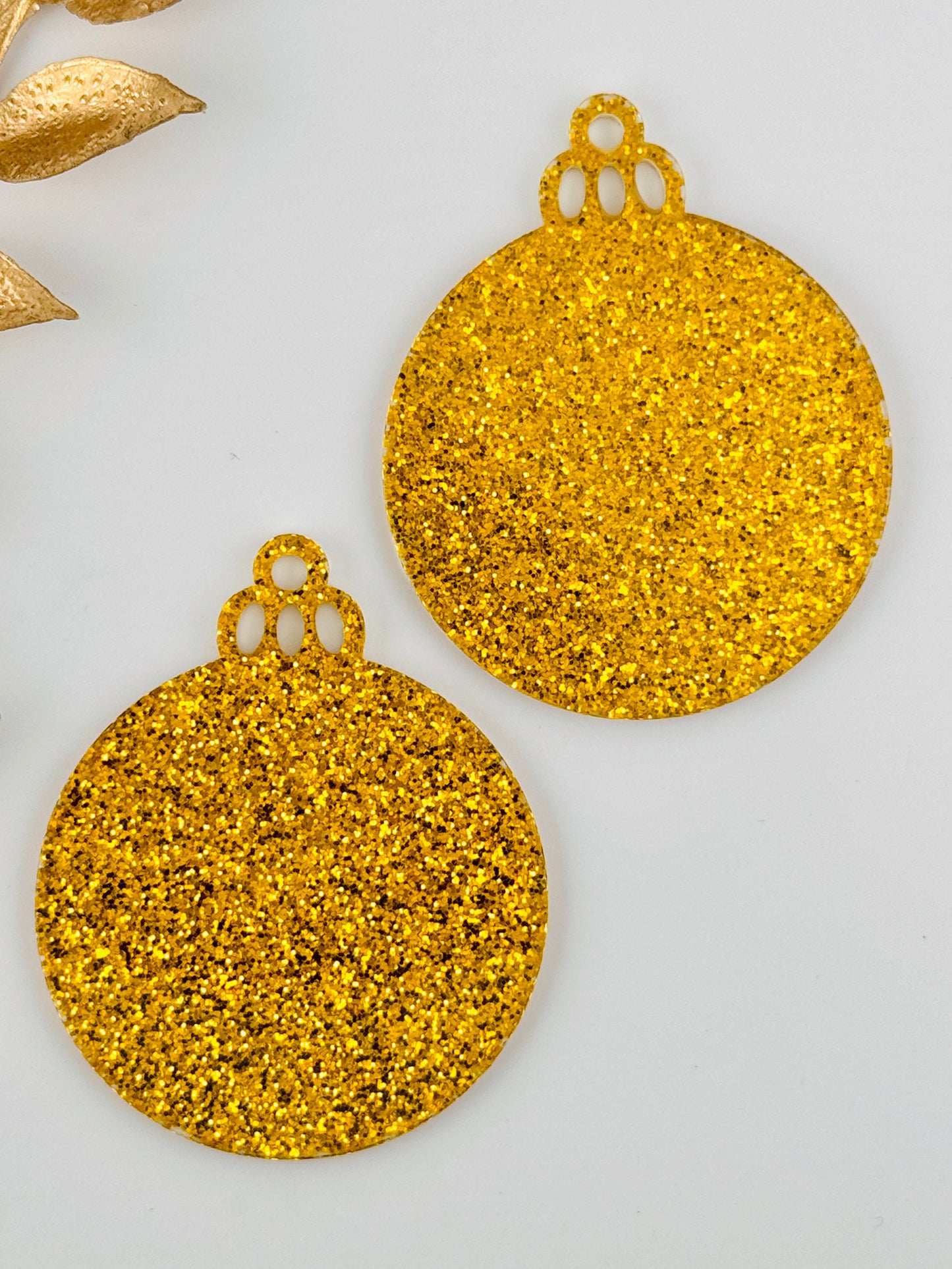 Acrylic Ornament Blank ~ Yellow Gold Chunky Glitter Round (2 inch)