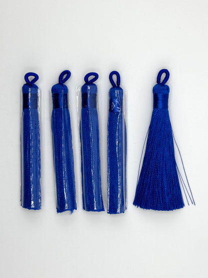 Silky Tassels