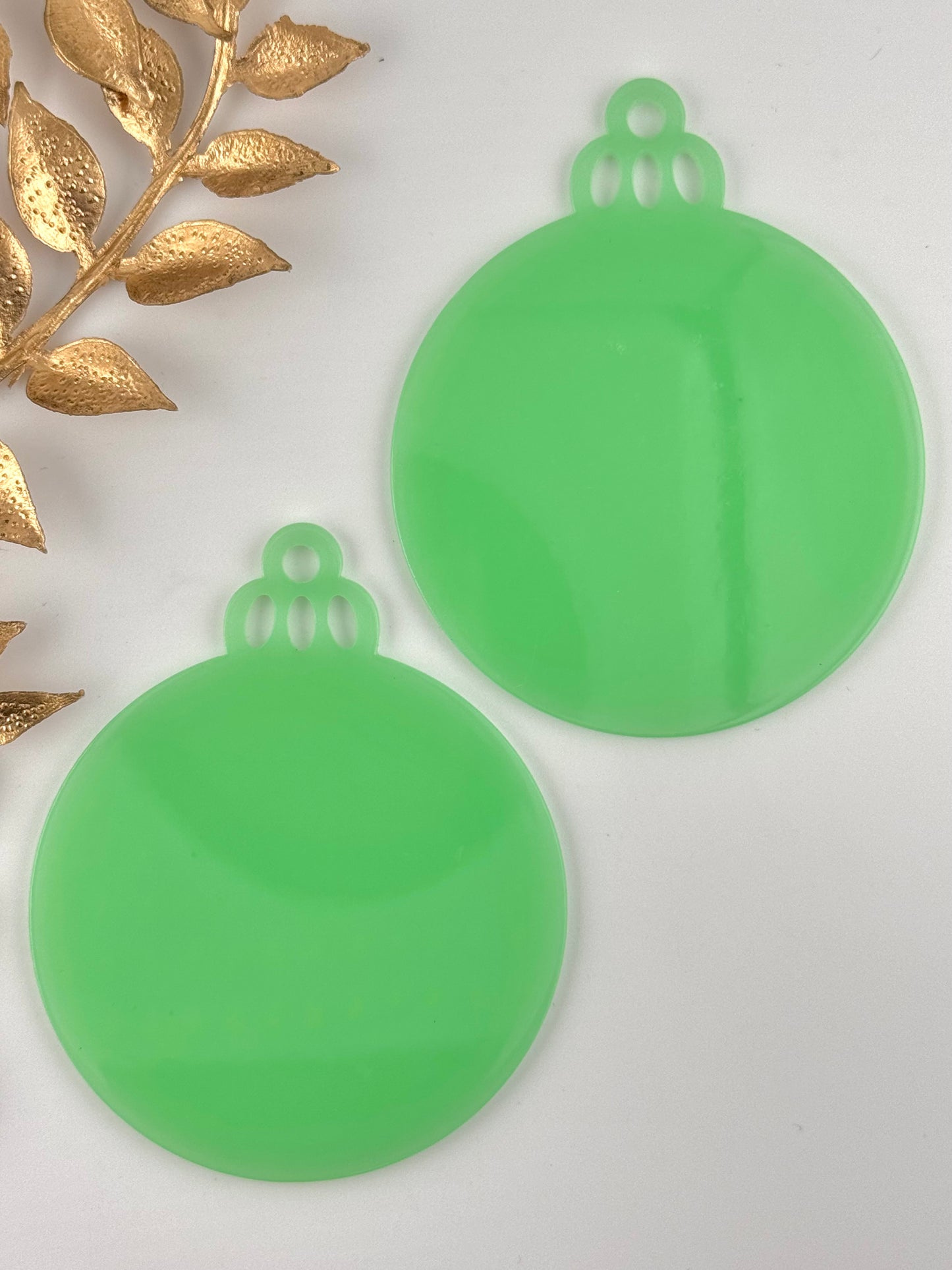 Acrylic Ornament Blank ~ Sea Grass Solid Round