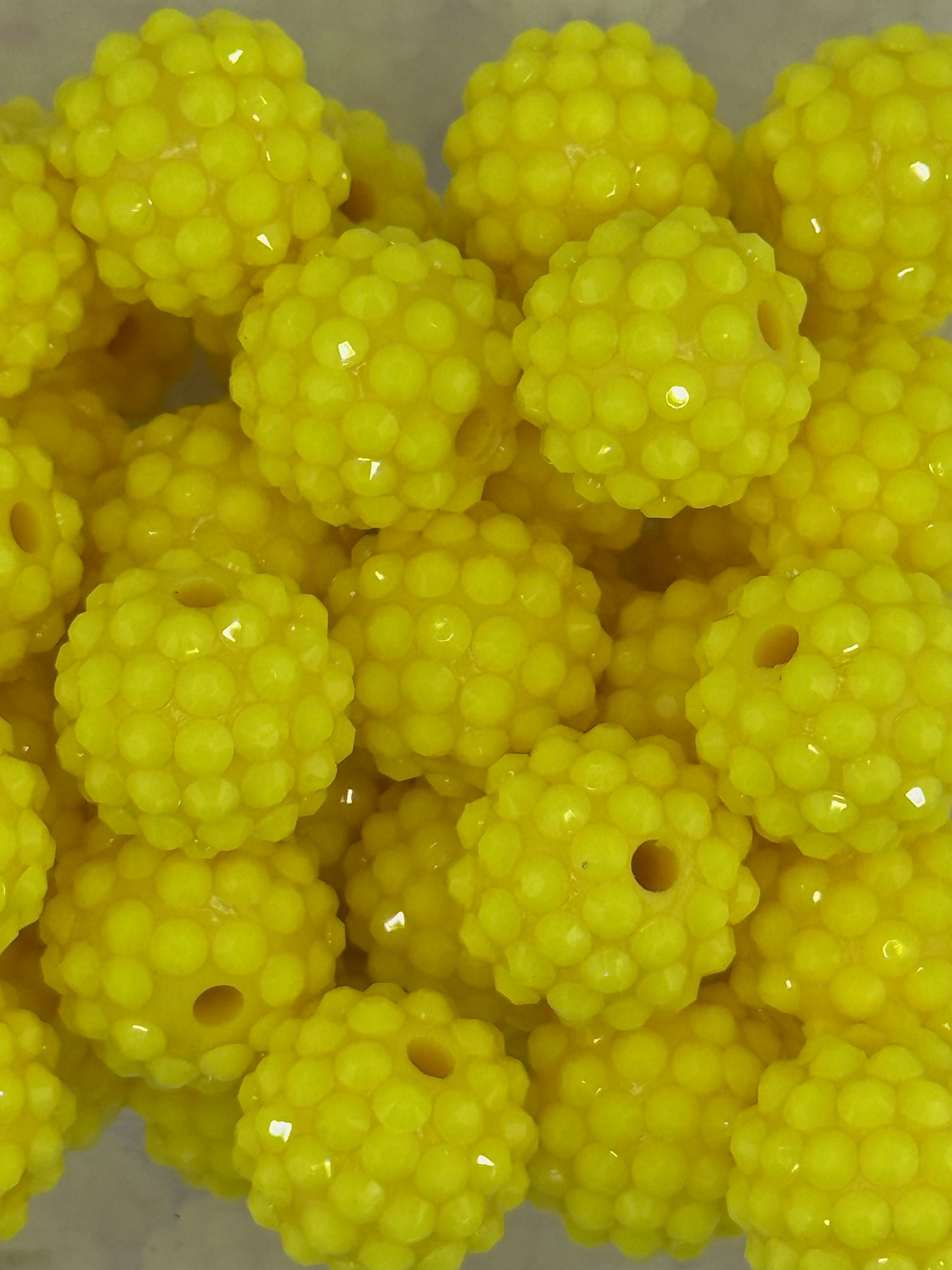 Waxberry Rhinestone 16mm Acrylic ~ Yellow