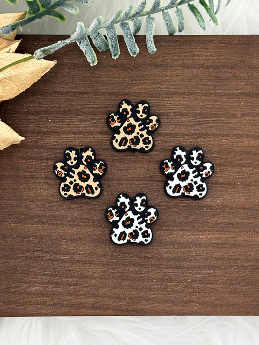 Leopard Paw Focal