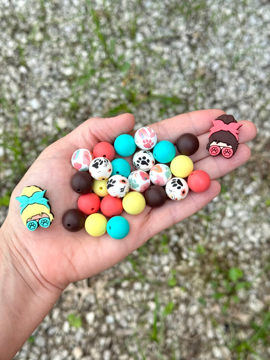 Bead Mix 26ct ~ Animal Lover