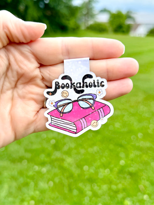 Bookaholic Bookmark Magnet ~ B0017