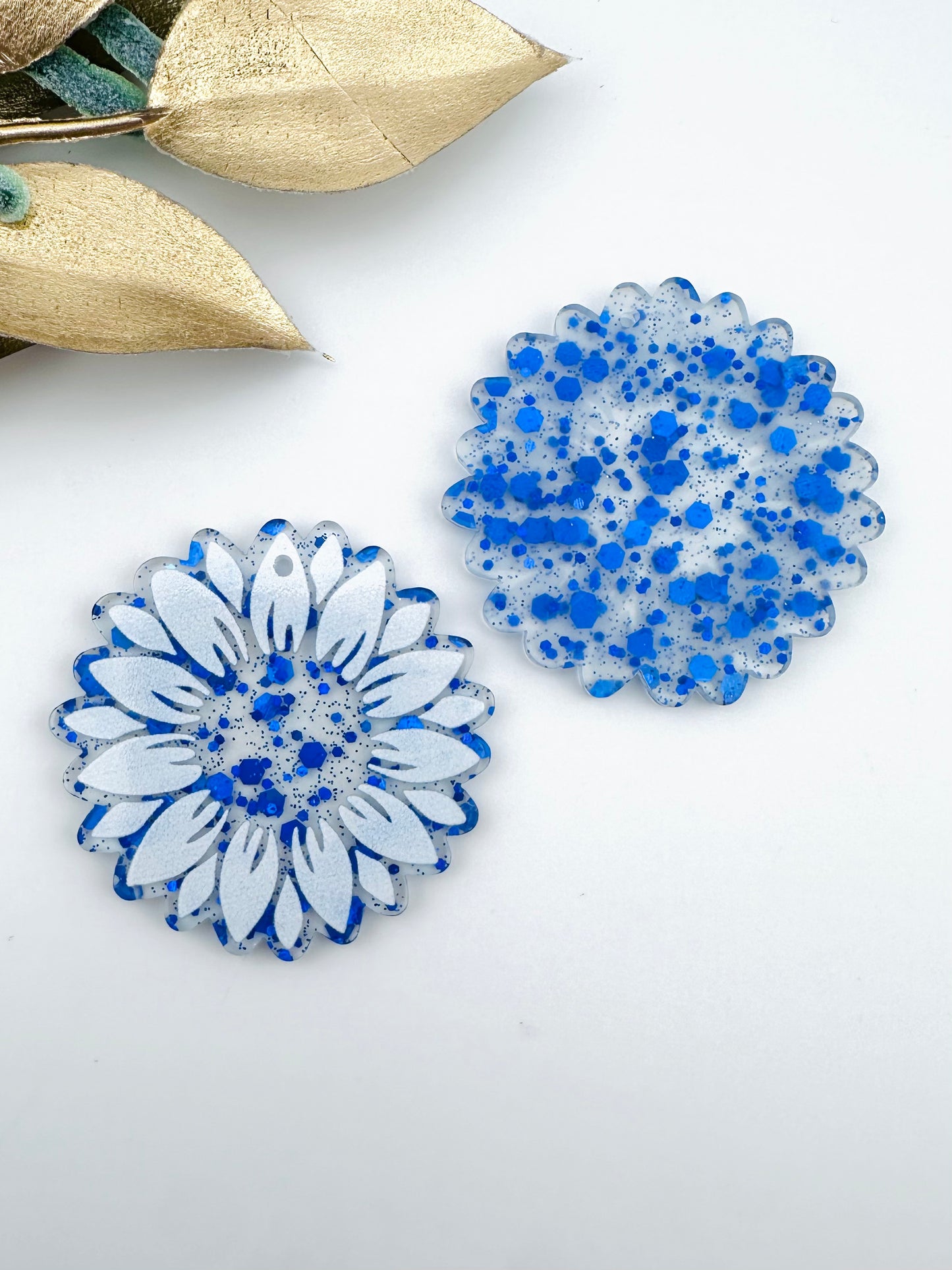 Glitter Acrylic Keychain Charm ~ Blue Flower