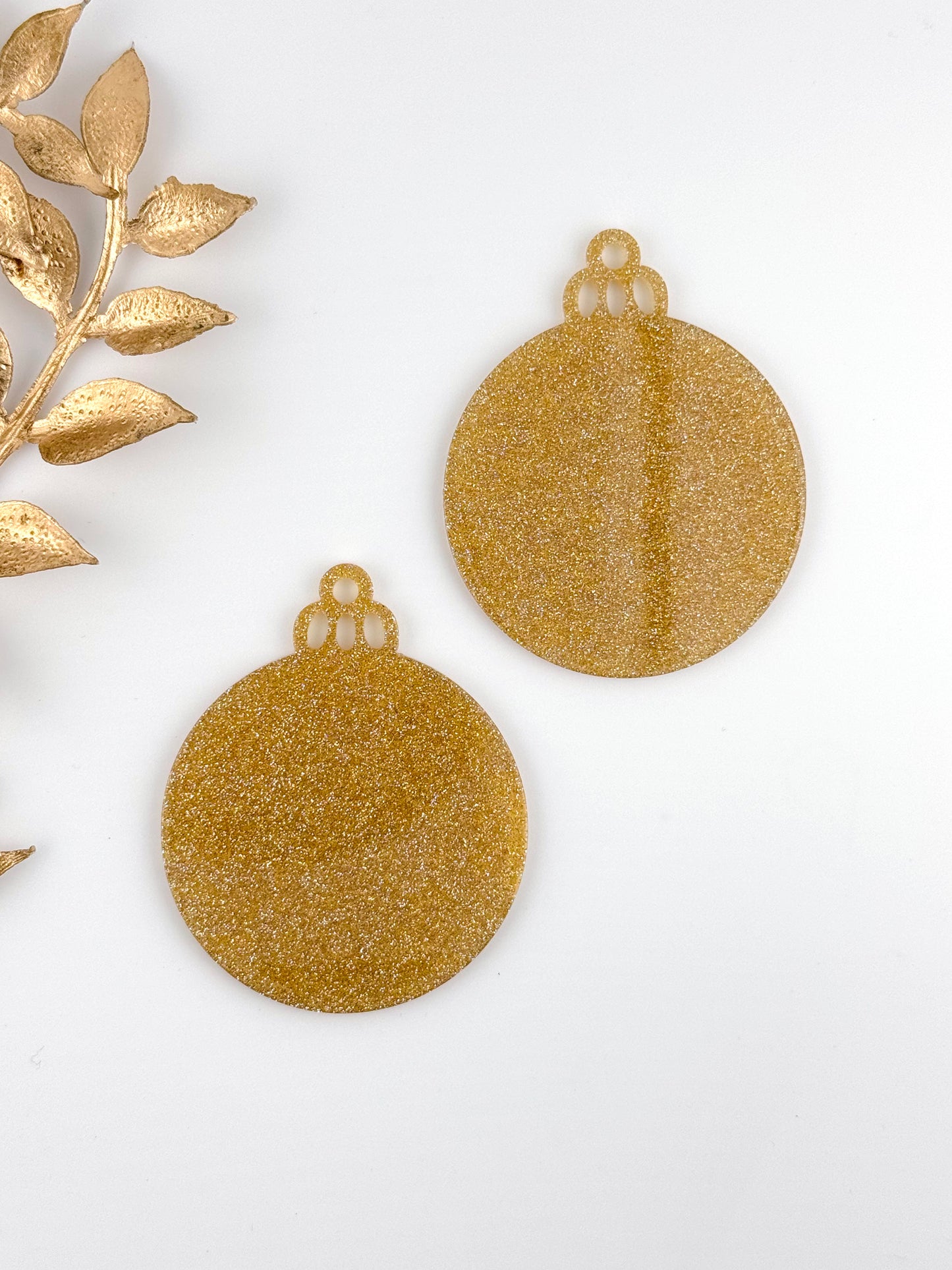 Acrylic Ornament Blank ~ KC Gold Glitter Round (2 inch)