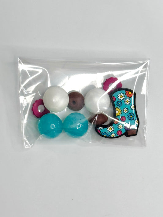 Bead Bag - Turquoise Daisy Boot