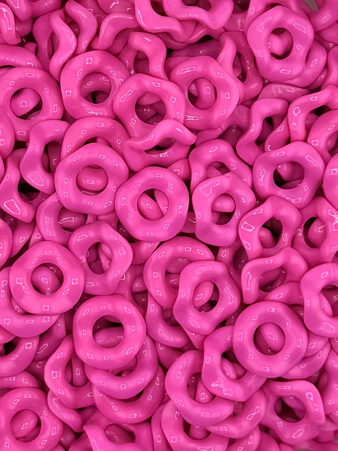 Wavy Acrylic 15mm Spacers (10ct)