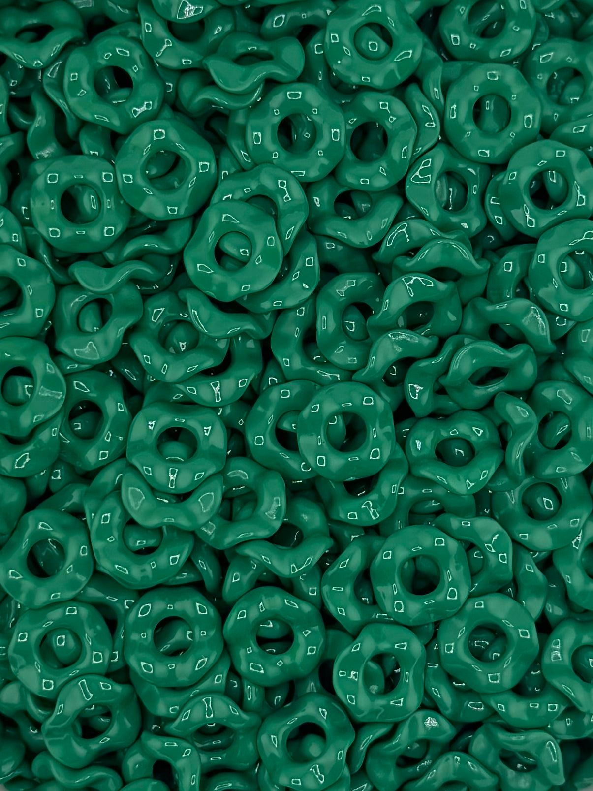 Wavy Acrylic 13mm Spacers (10ct)