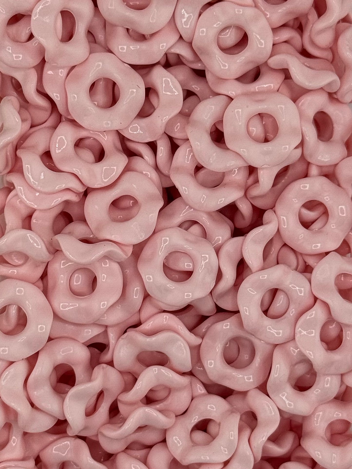 Wavy Acrylic 13mm Spacers (10ct)