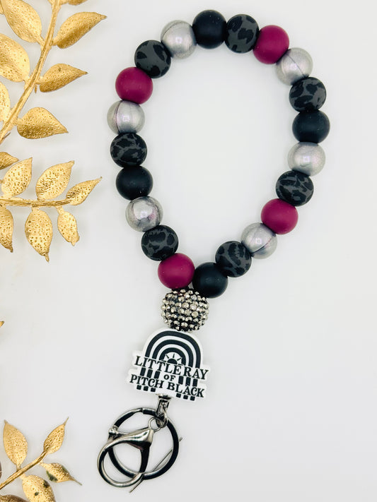 (Wholesale) Teardrop Wristlet - Little Ray of Pitch Black
