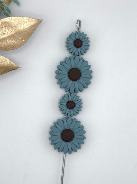 Steel Blue Gray Daisy Focal