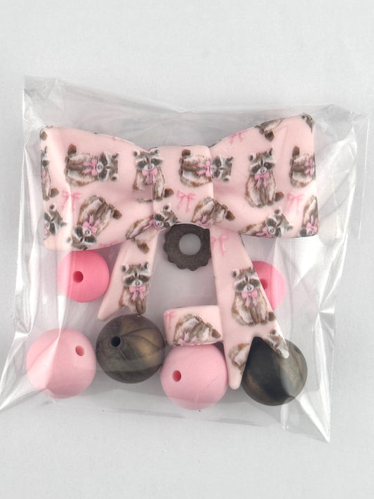 Bead Bag - Girly Raccoon Bow