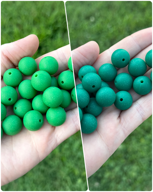 Holiday Green Iridescent Glitter Beads