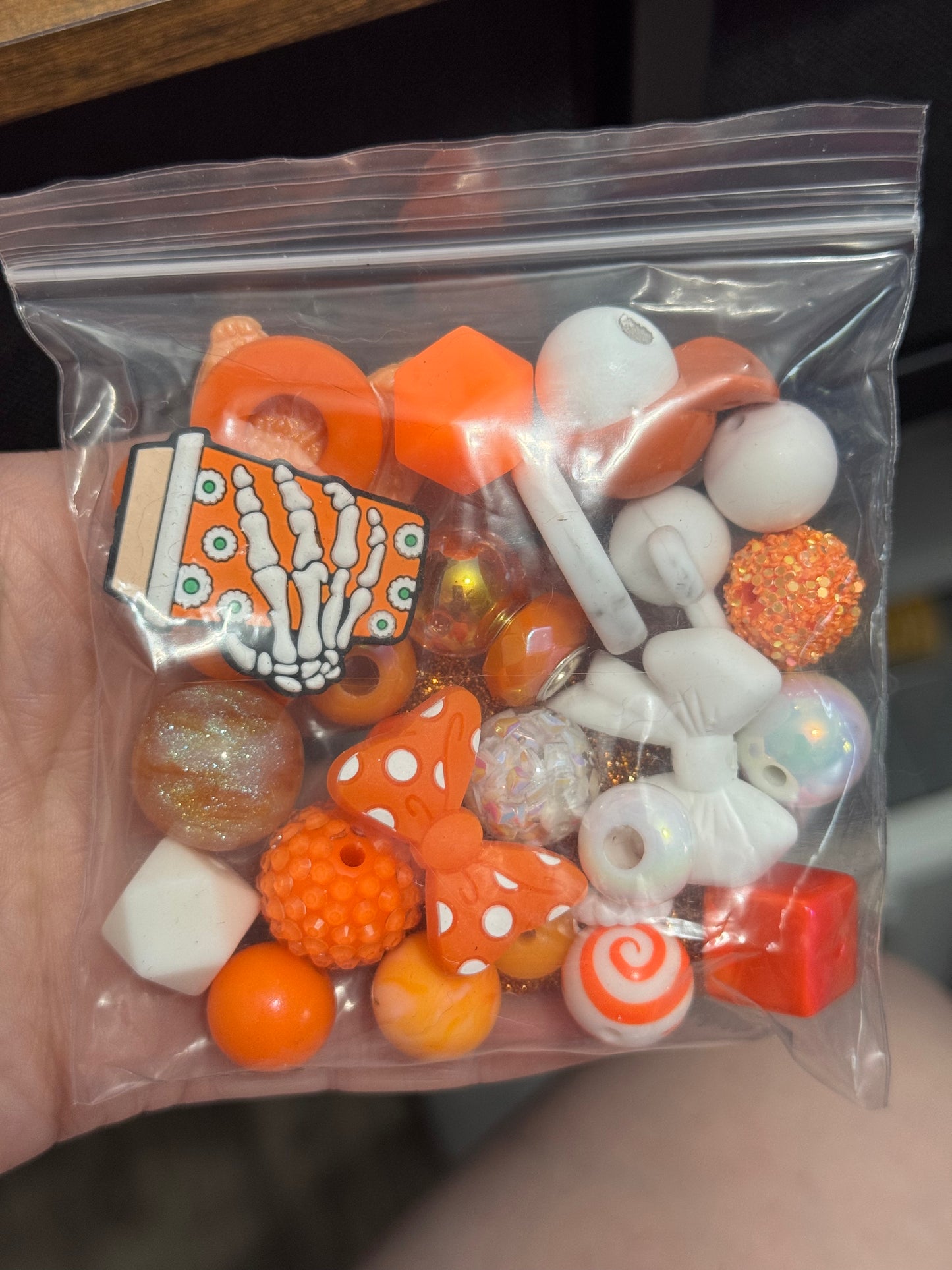 Destash Auction : Curated Chaos Bag #15