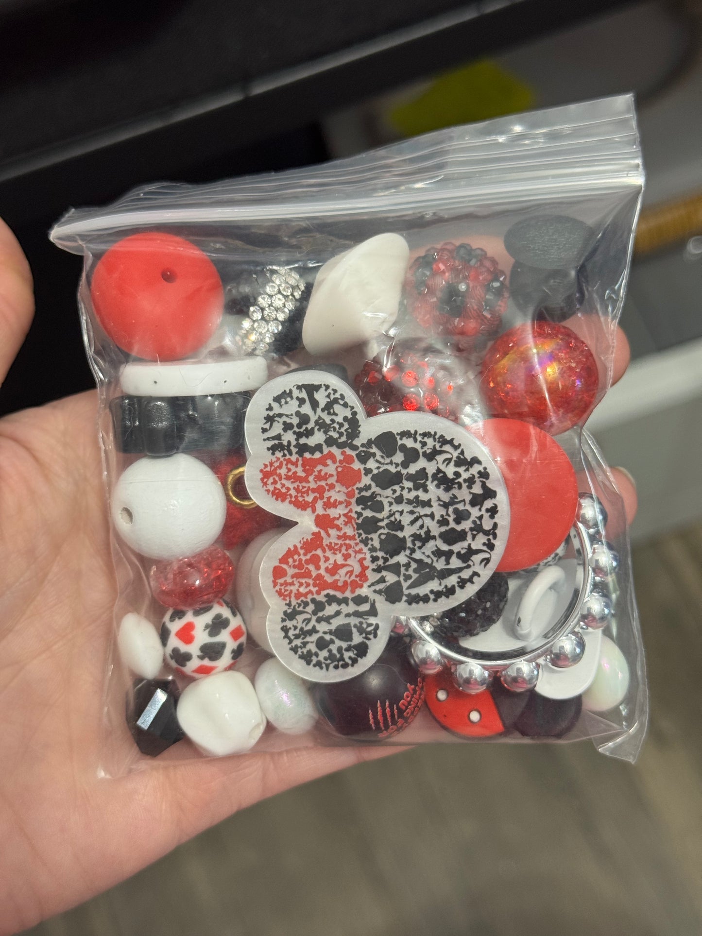 Destash Auction : Curated Chaos Bag #5