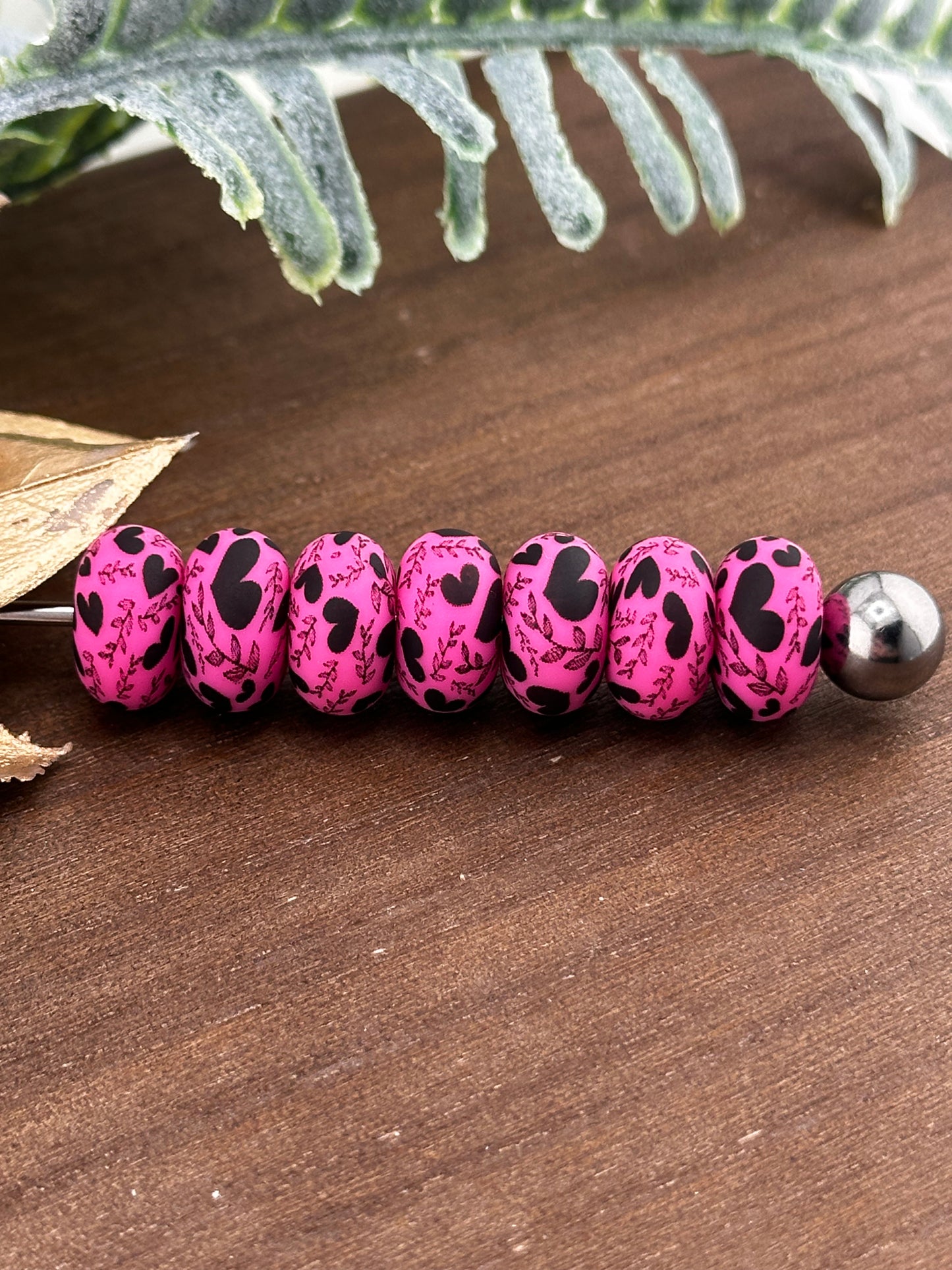 P348 Bright Pink Vine of Hearts *Exclusive 14mm Abacus