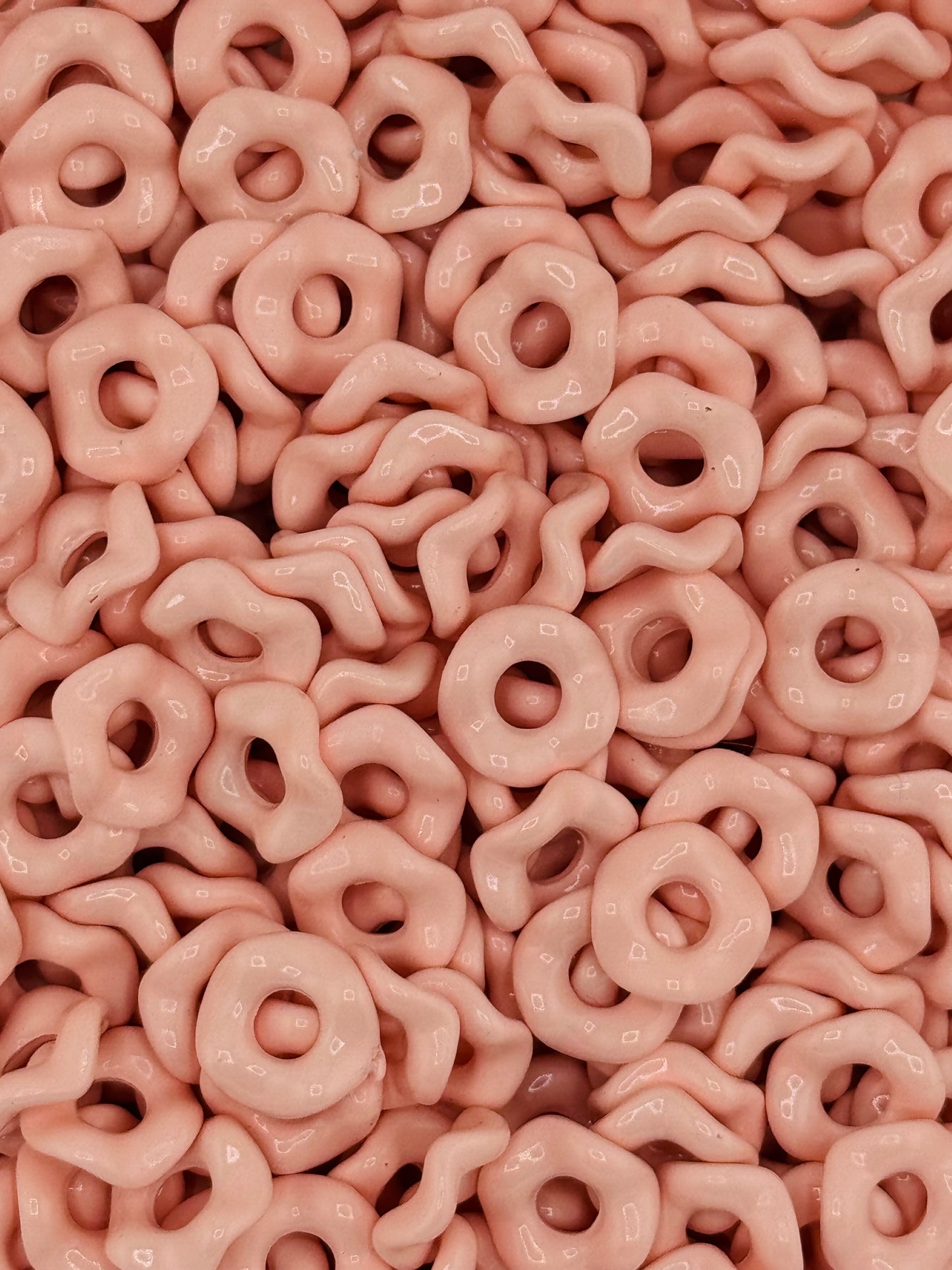 Wavy Acrylic 13mm Spacers (10ct)