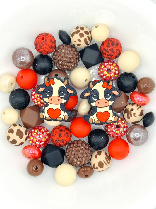 Red, brown, and cream silicone bead mix with cow heart focal beads, perfect for western Valentine wristlets and keychains
