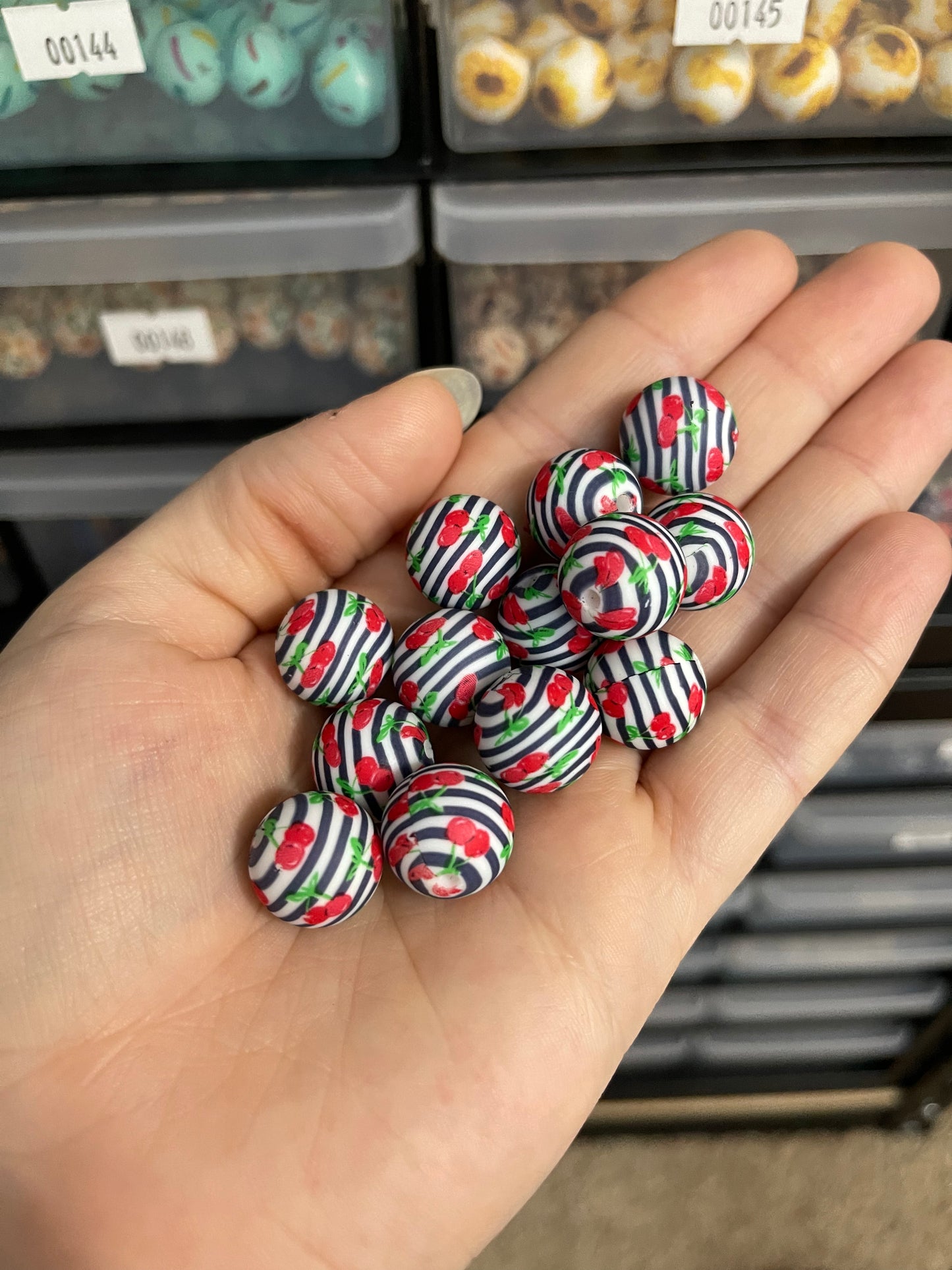 P146 Cherry Stripe 15mm Print